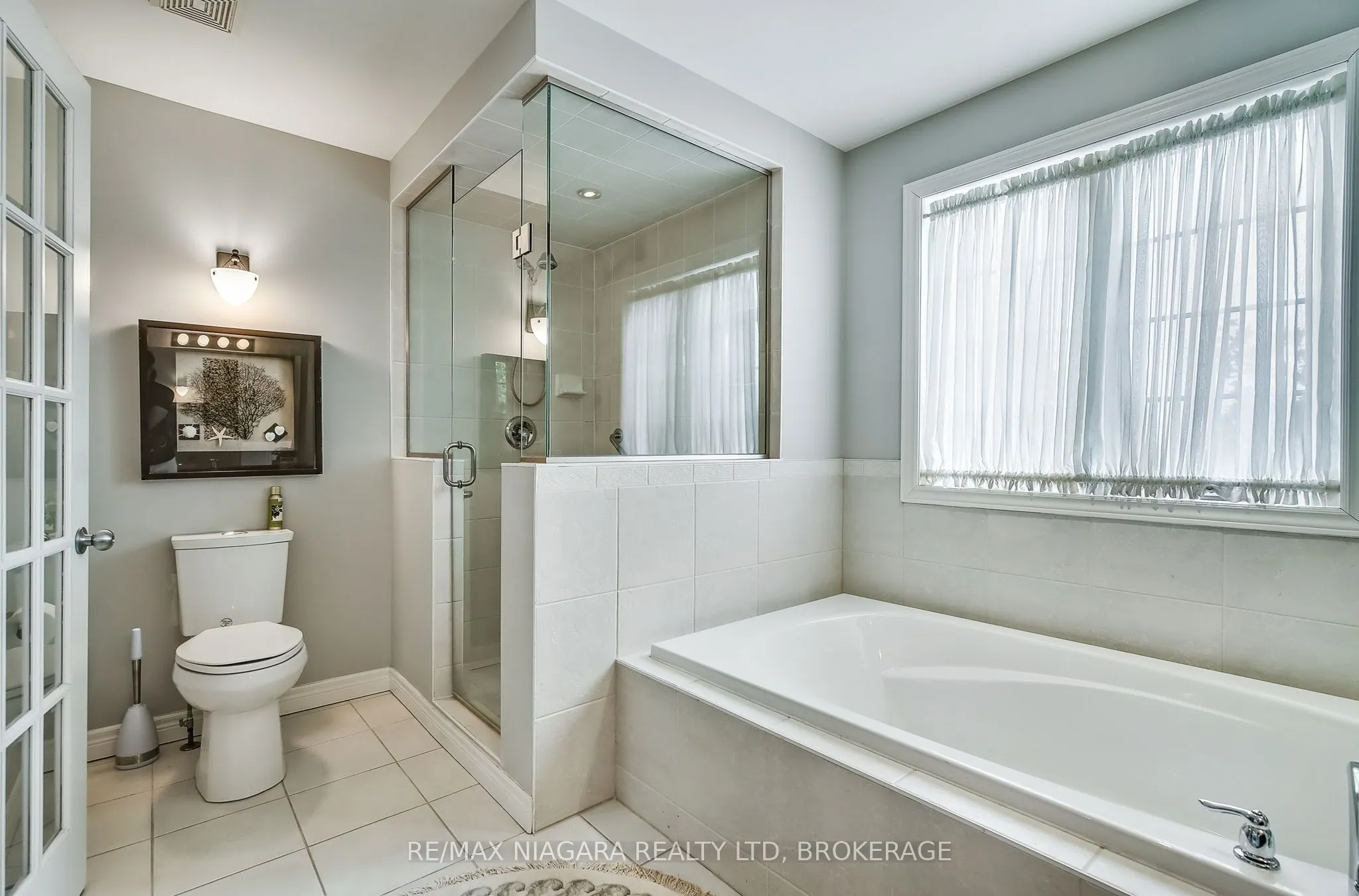 5 Liddycoat Lane, #16