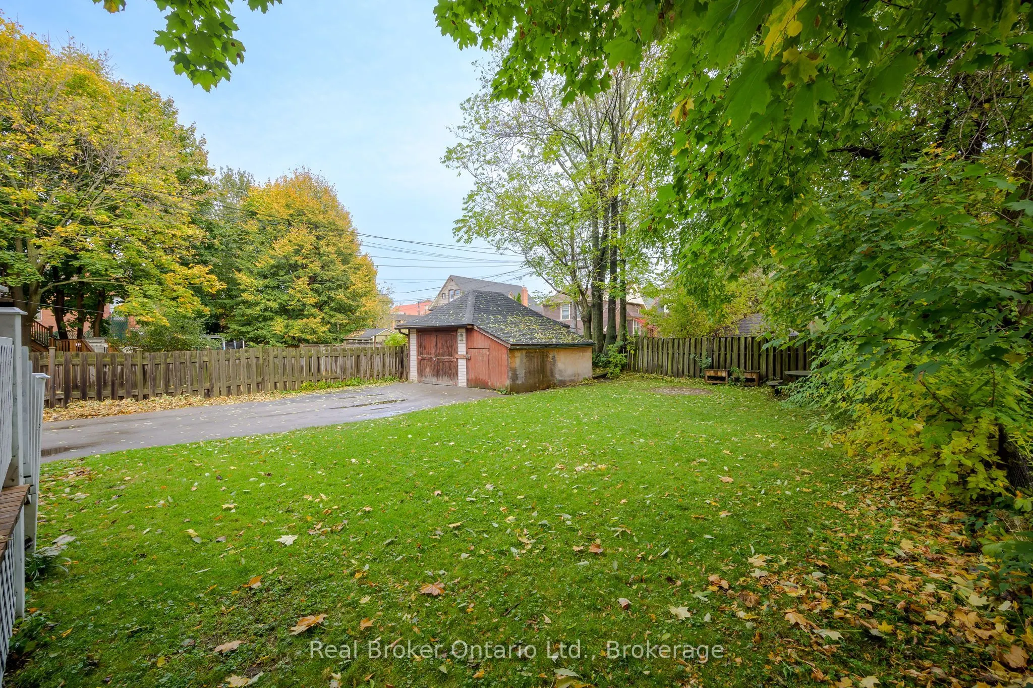 117 Fairleigh Avenue S