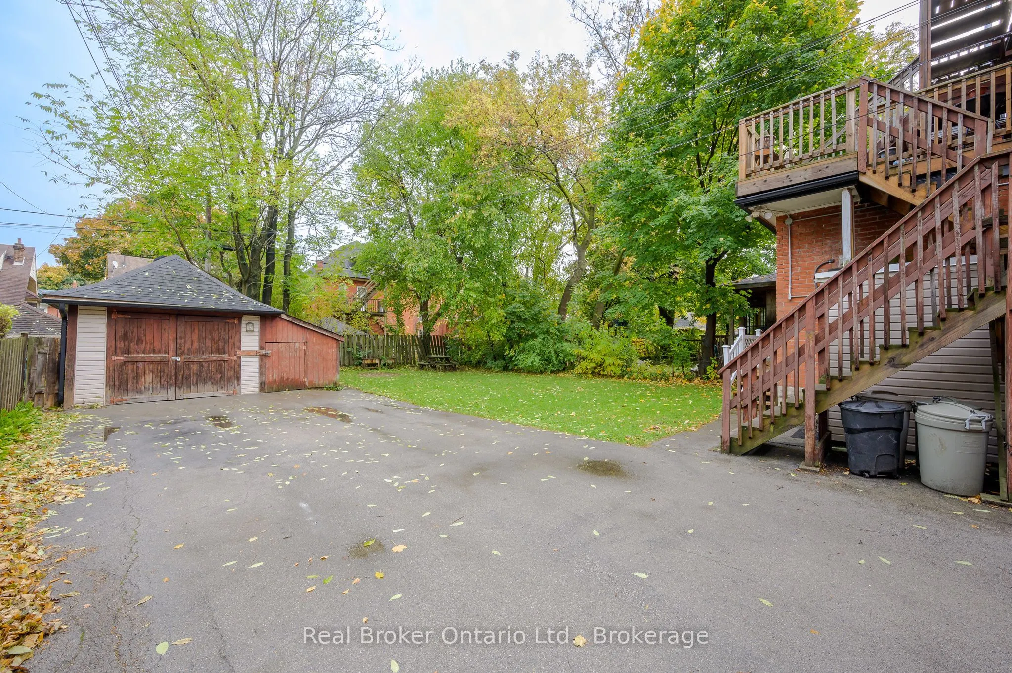 117 Fairleigh Avenue S
