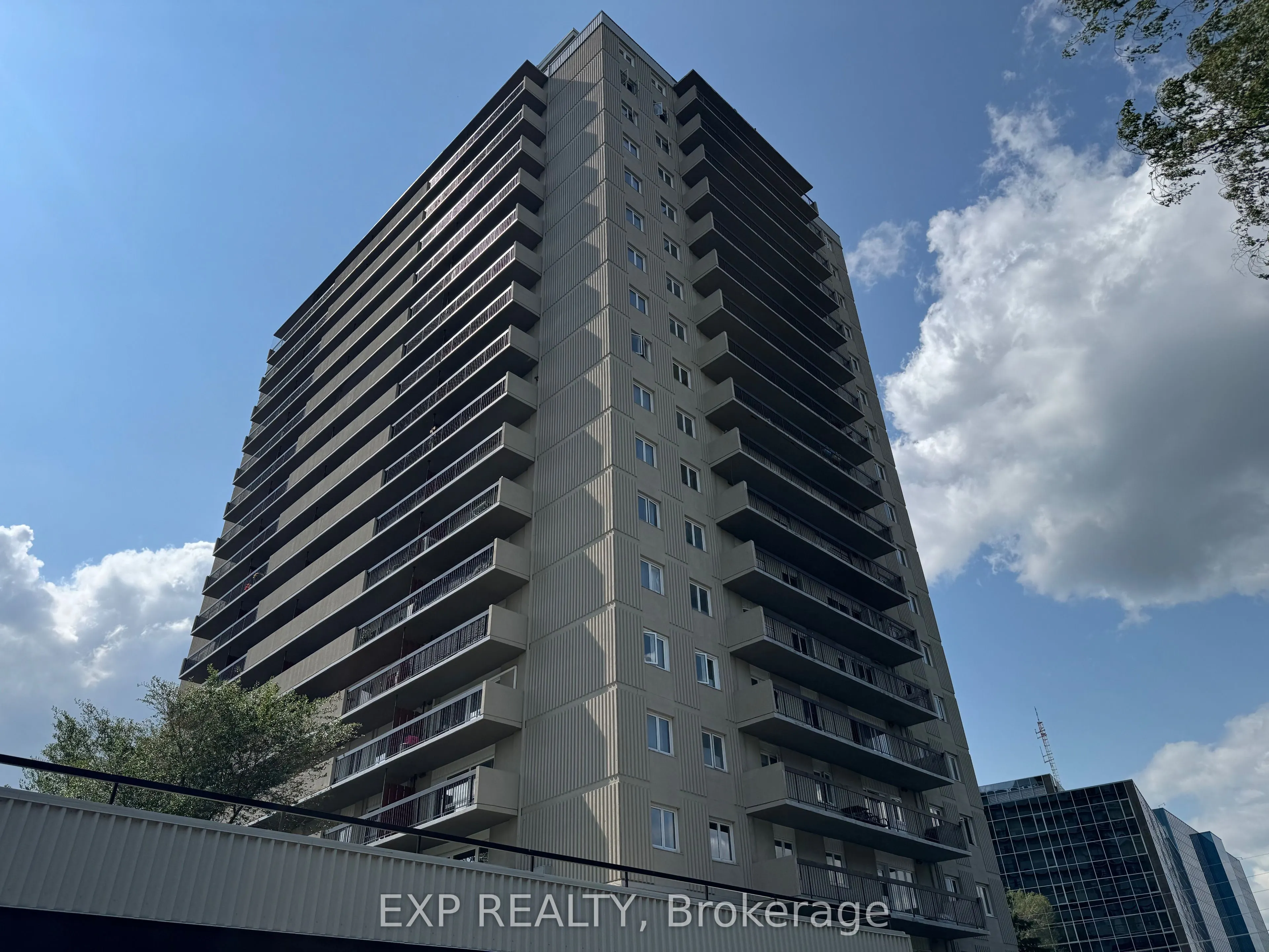 158A McArthur Ave Avenue, #909