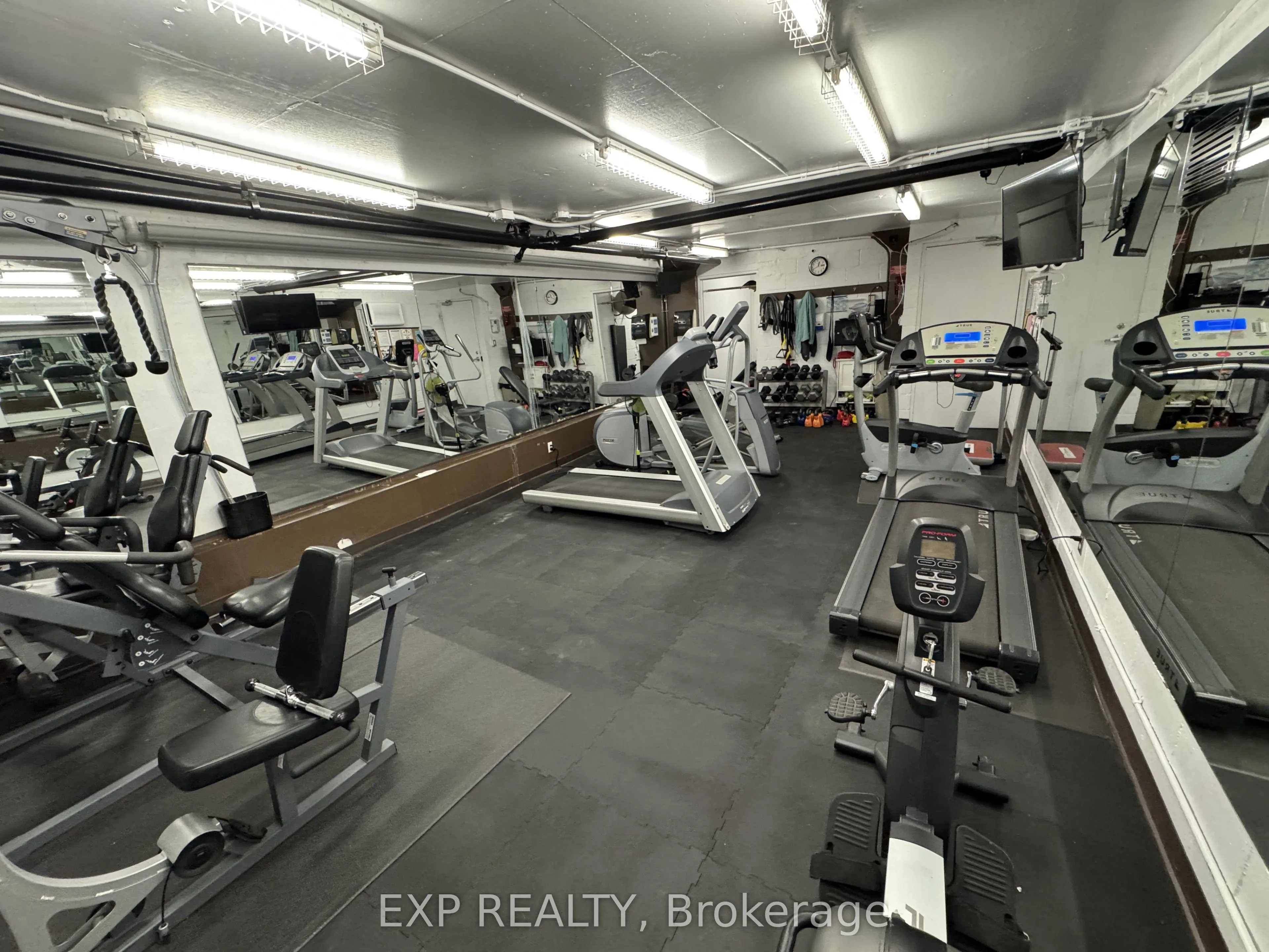 158A McArthur Ave Avenue, #909