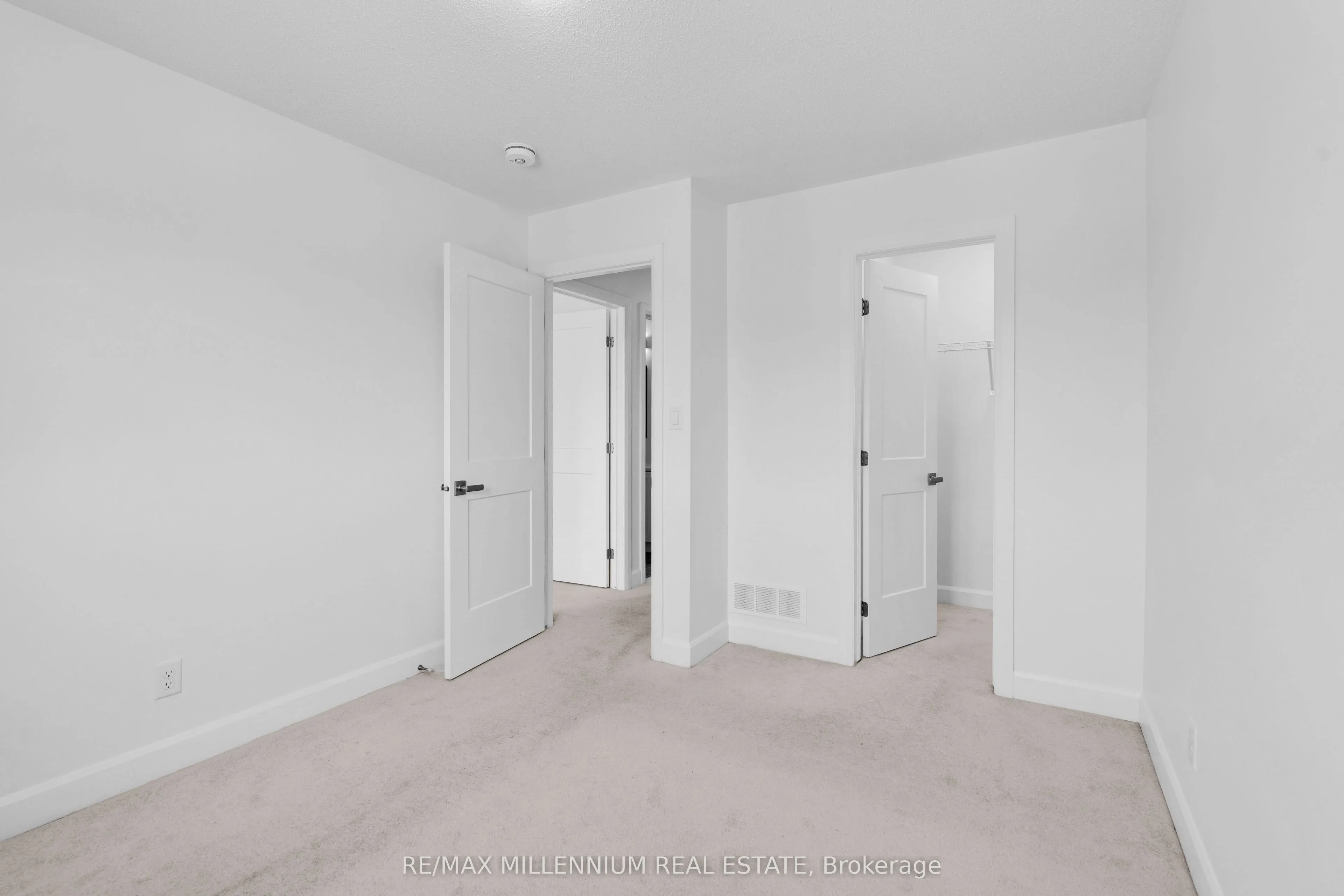 1405 Summer Street