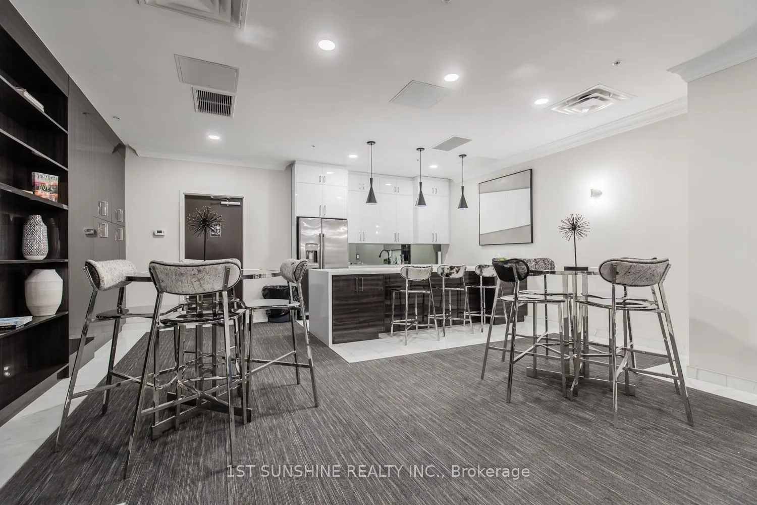 112 King Street E, #505