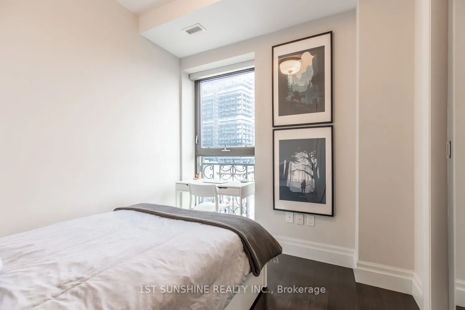 112 King Street E, #505