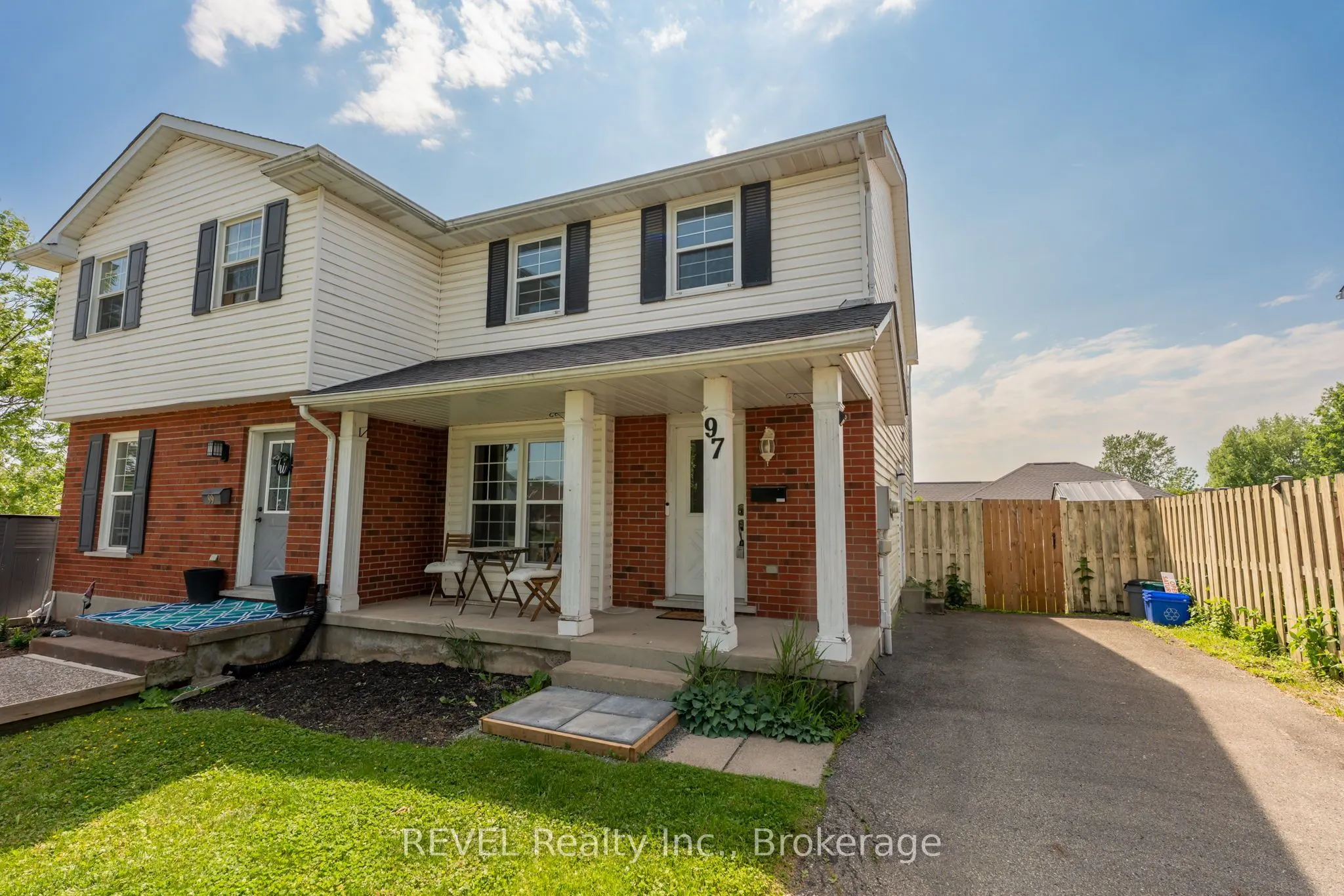 97 Aquador Drive