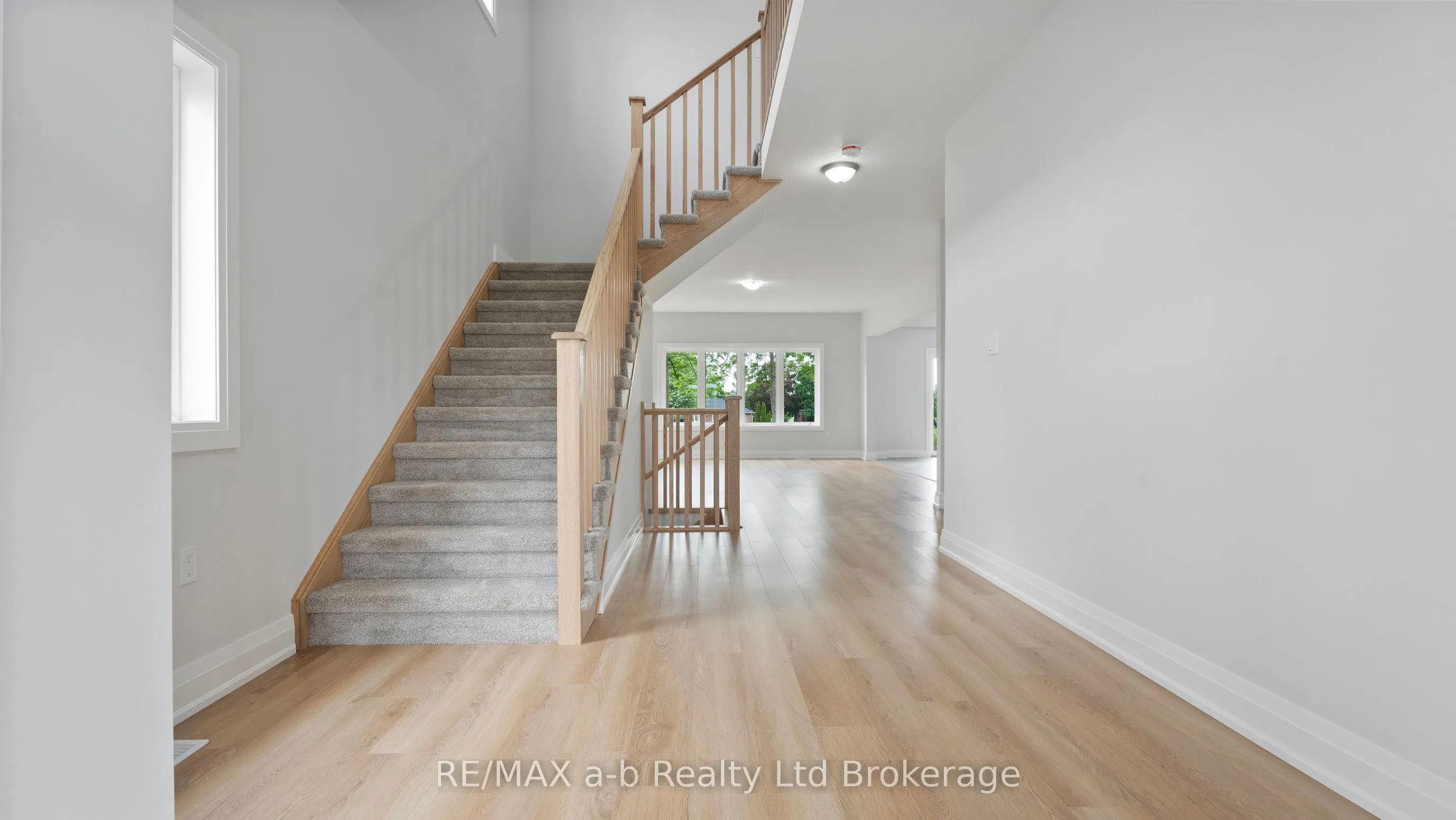 107 Cayley Street