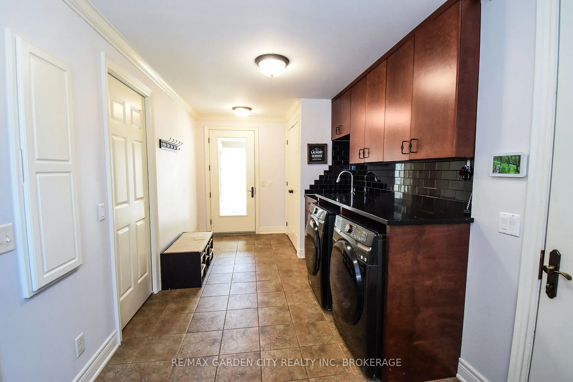 273 Canboro Road