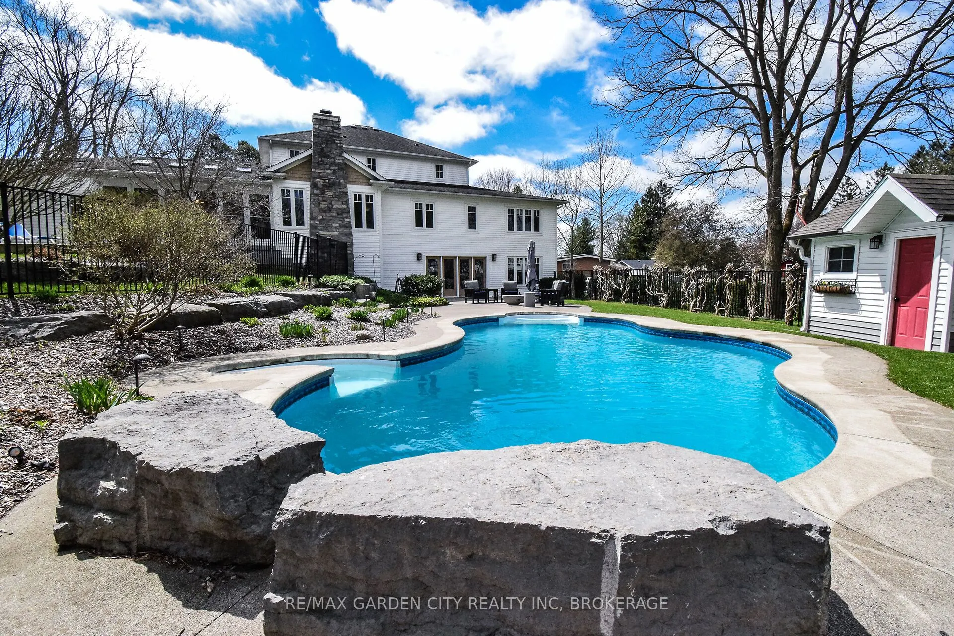 273 Canboro Road