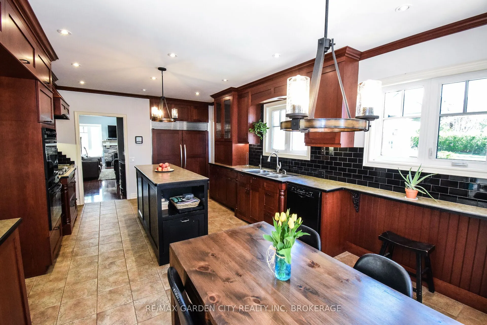 273 Canboro Road
