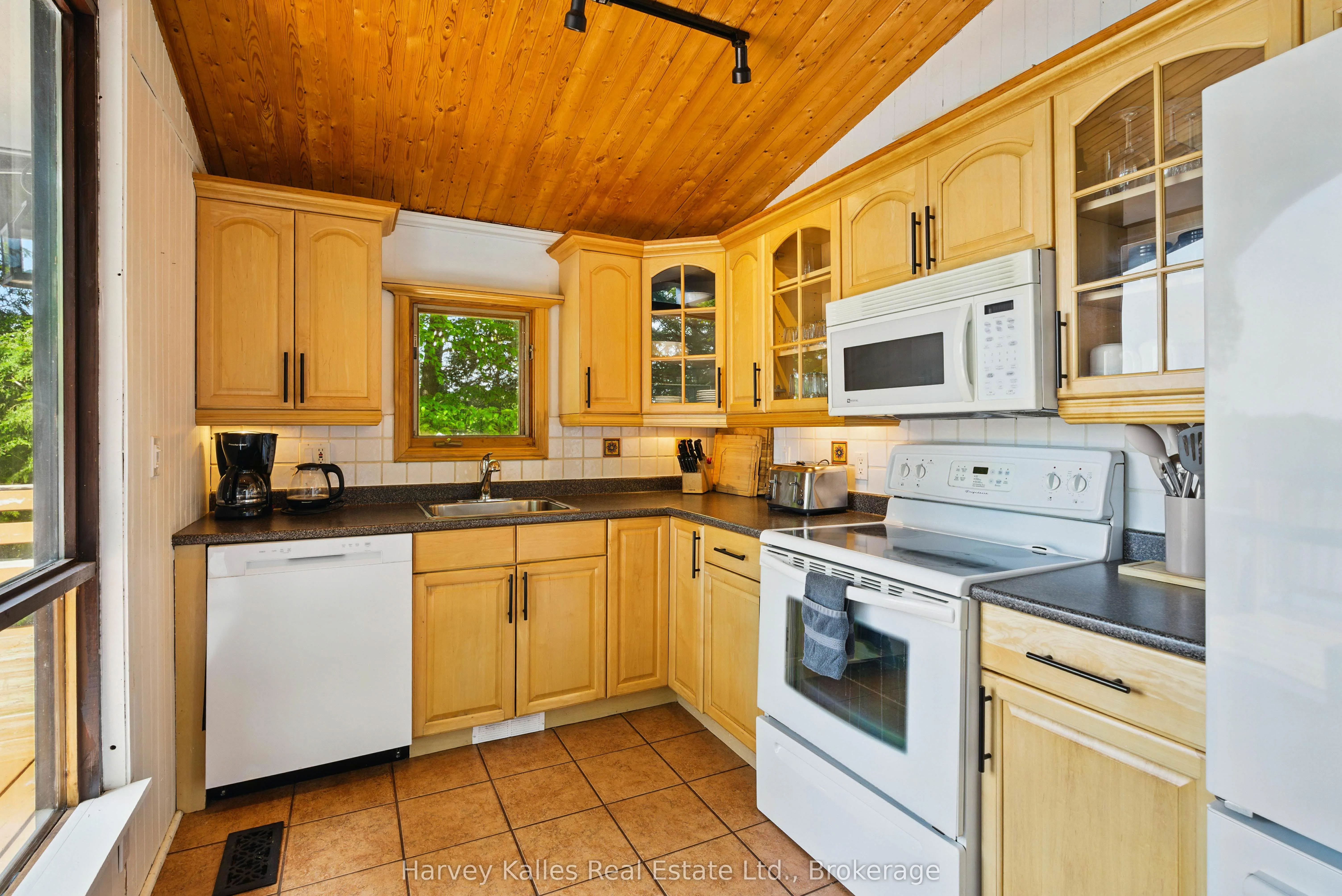 1648 Acton Island Road