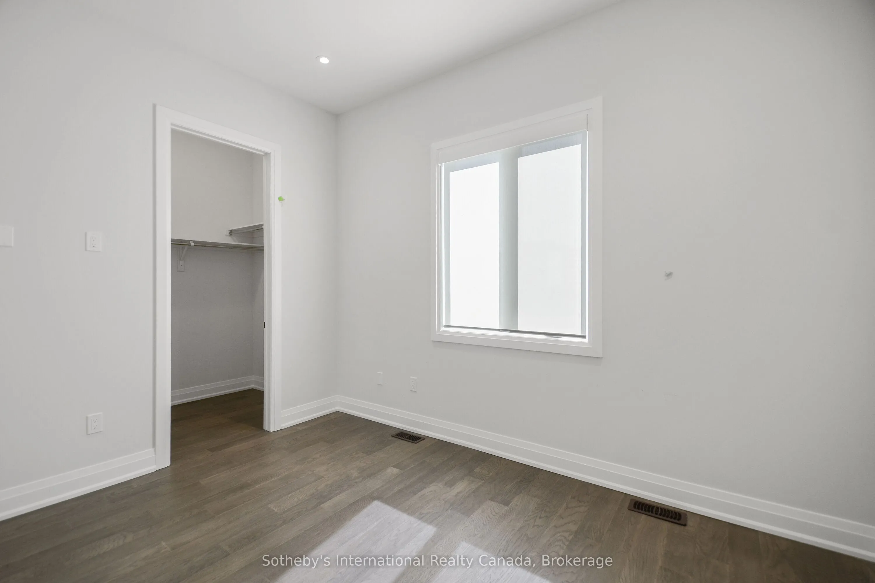 101 Sladden Court