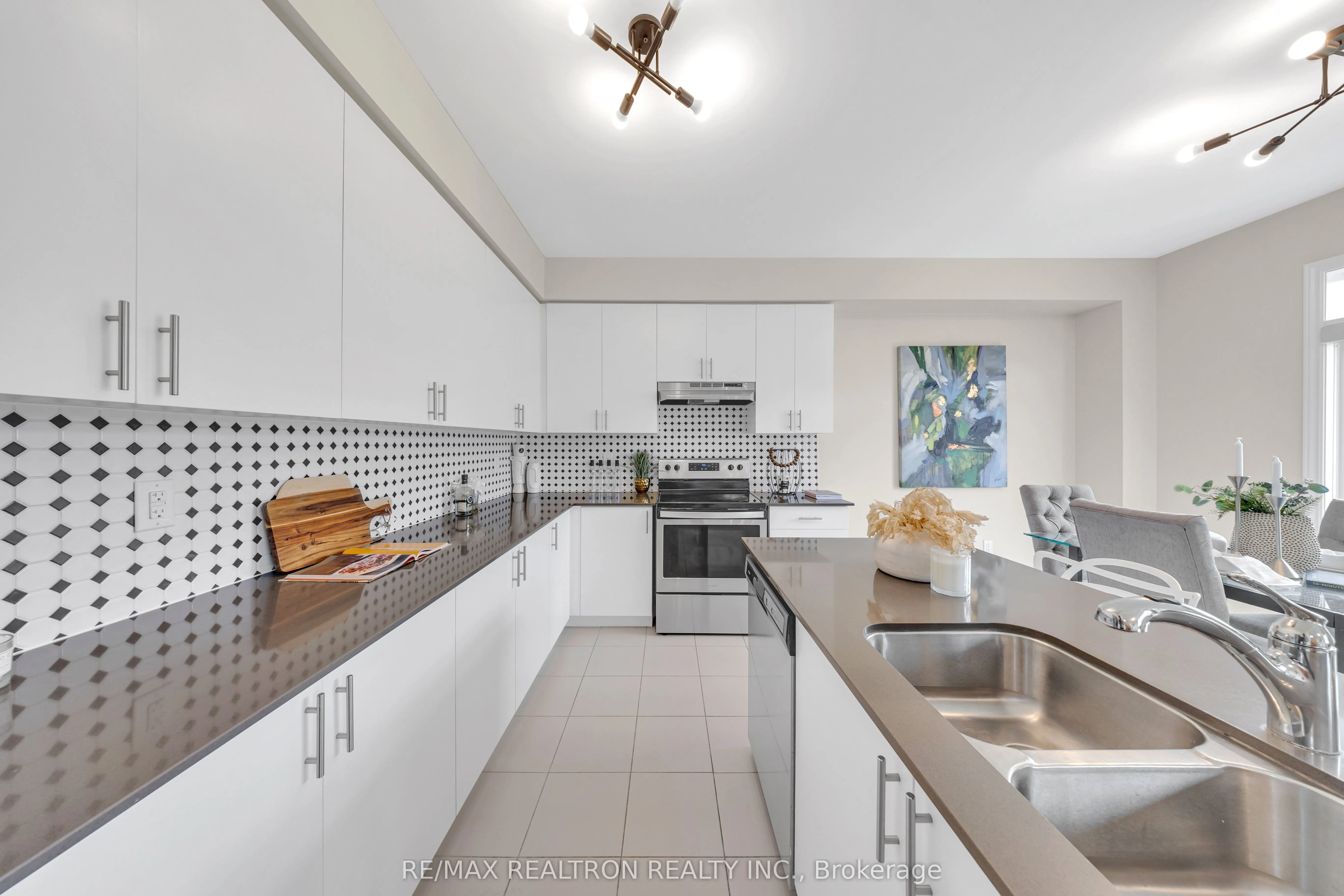 62 Northhill Avenue