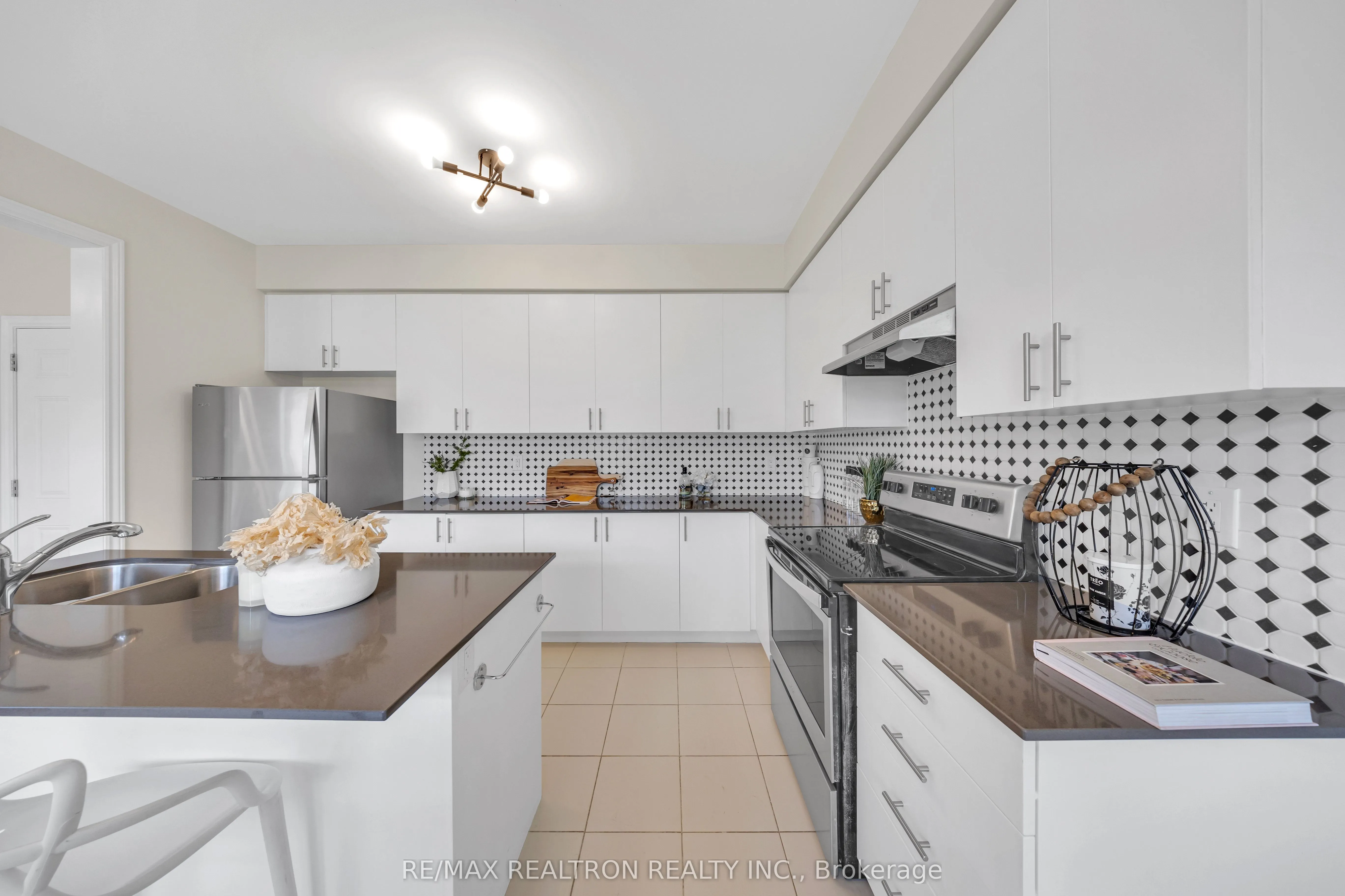 62 Northhill Avenue