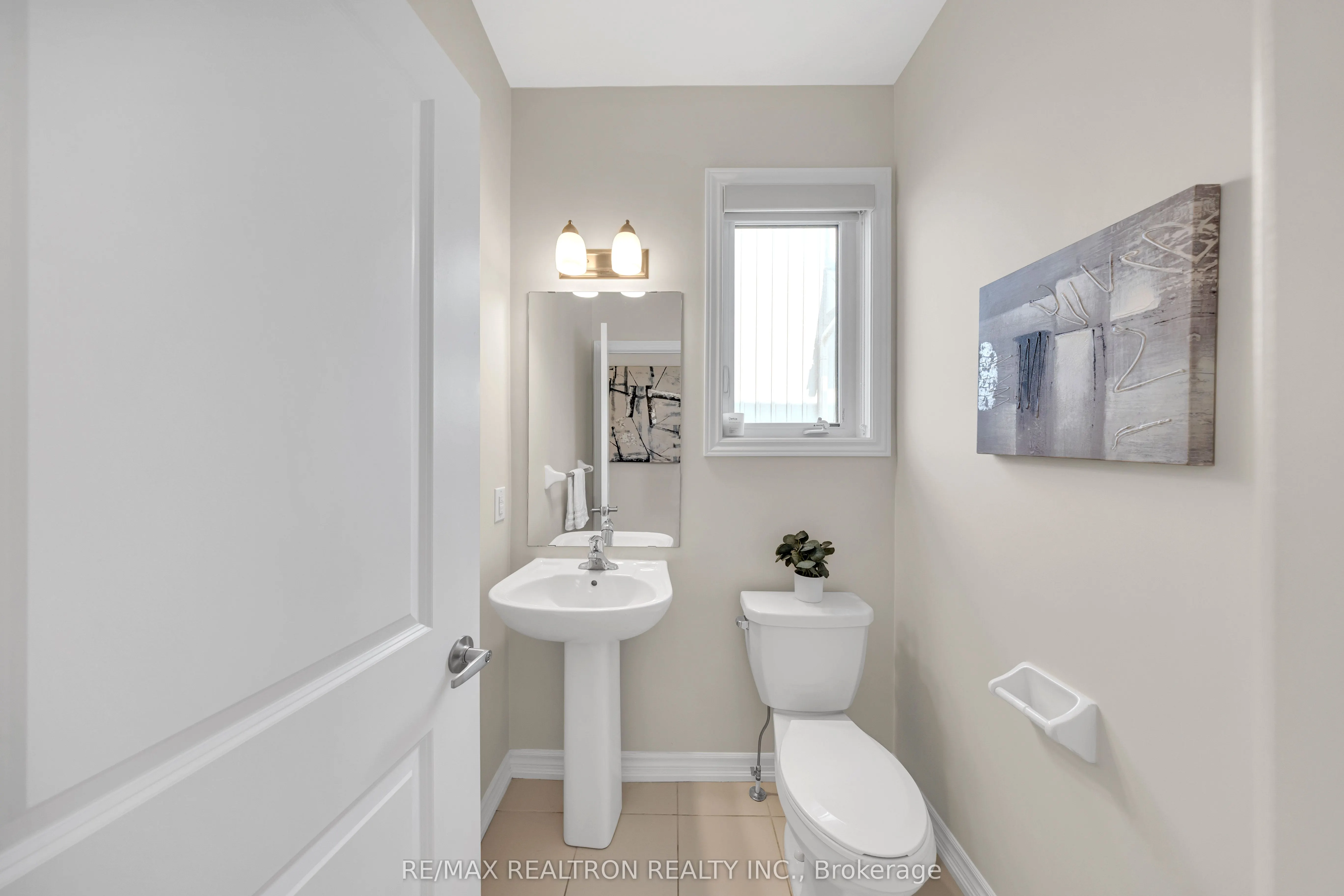 62 Northhill Avenue