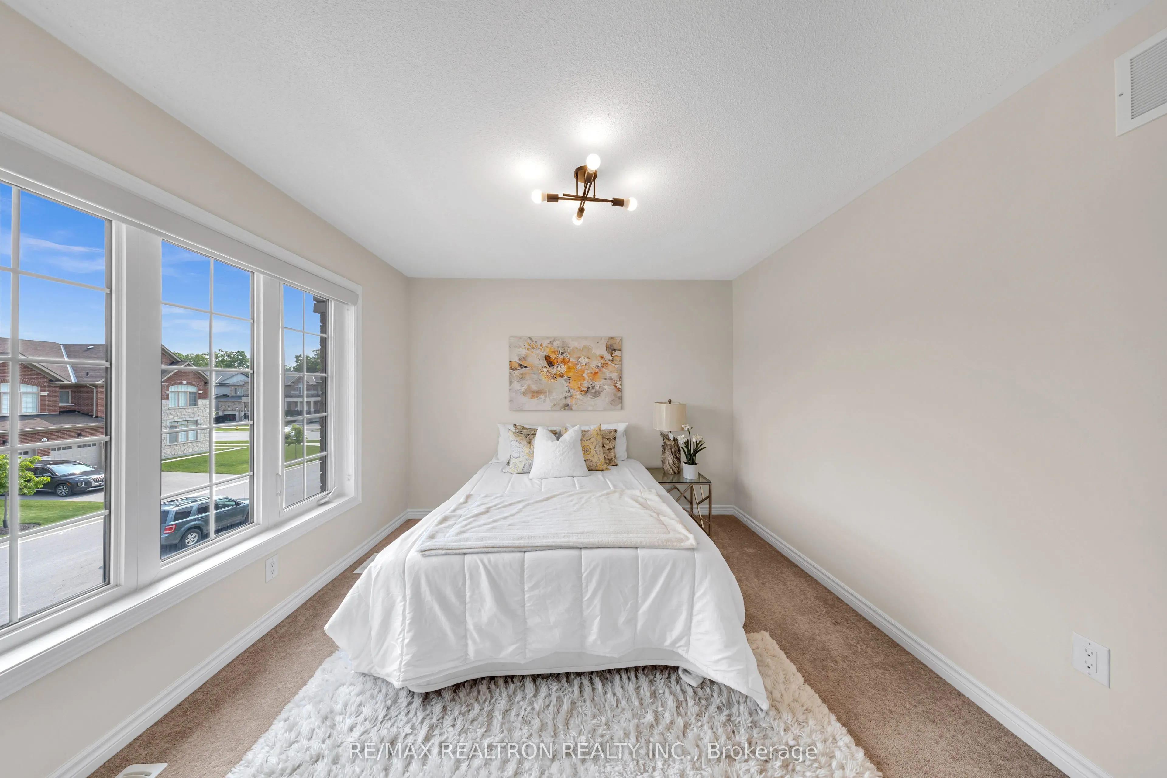 62 Northhill Avenue