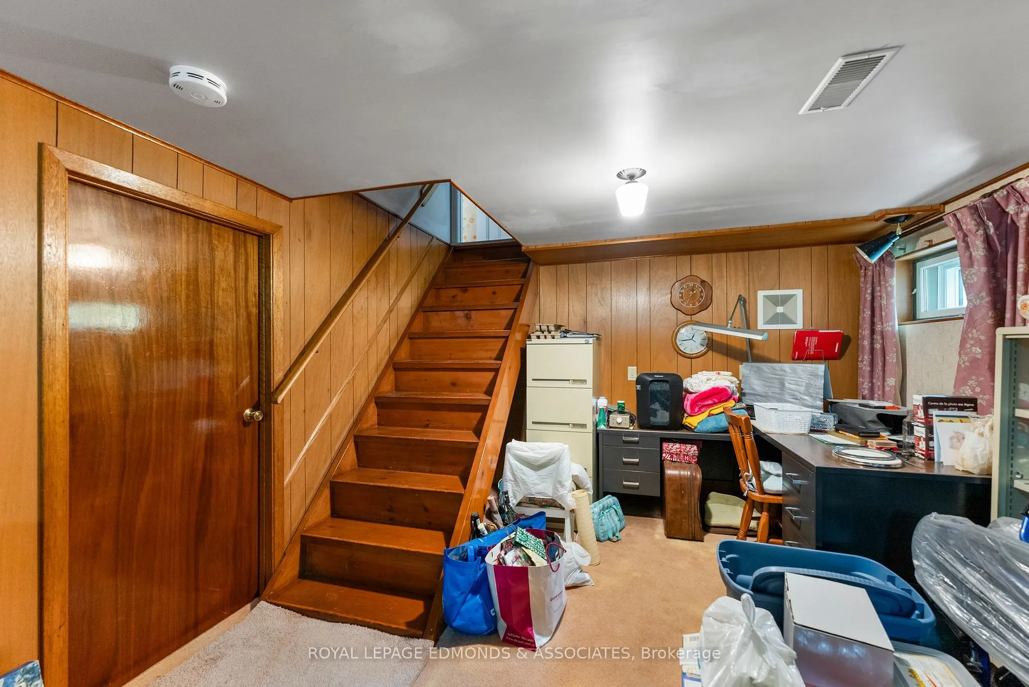 664 Third Avenue