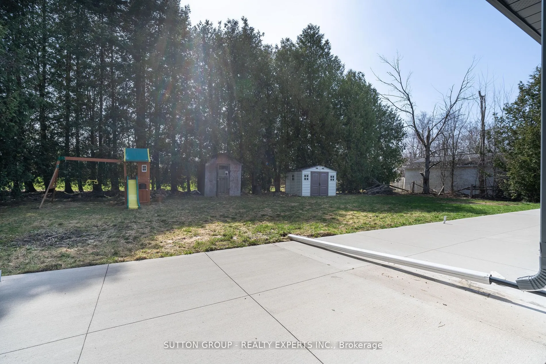 4934 Trafalgar Road N