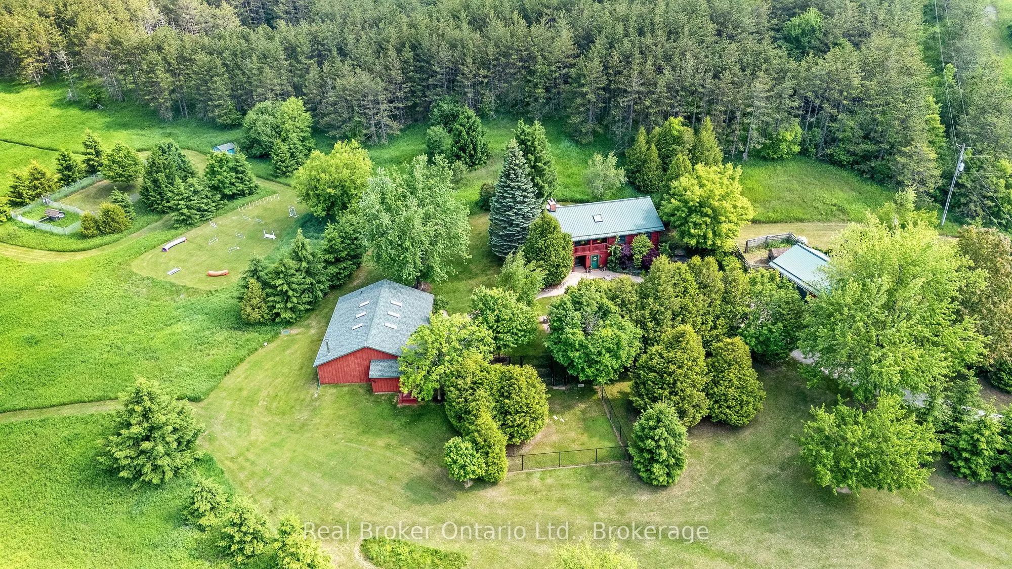 9126 Sideroad 27