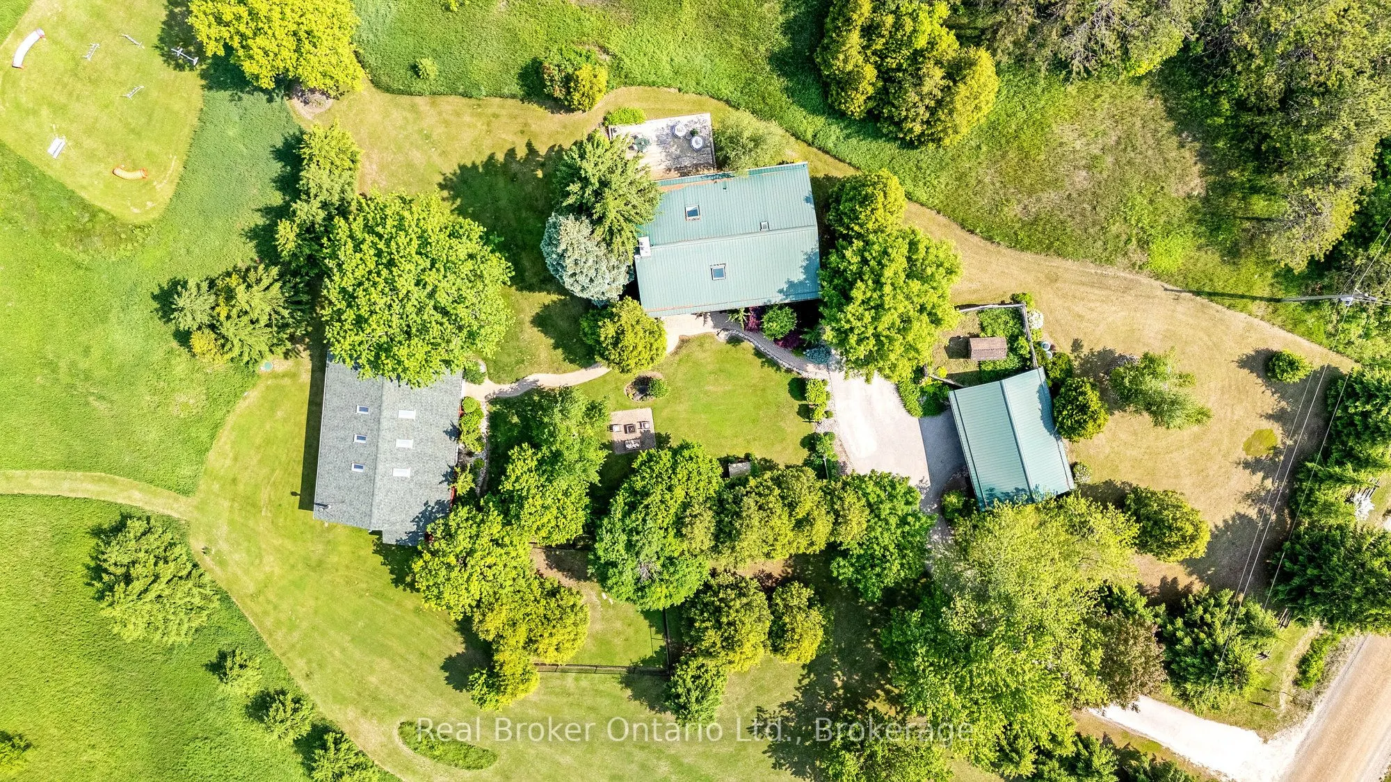 9126 Sideroad 27