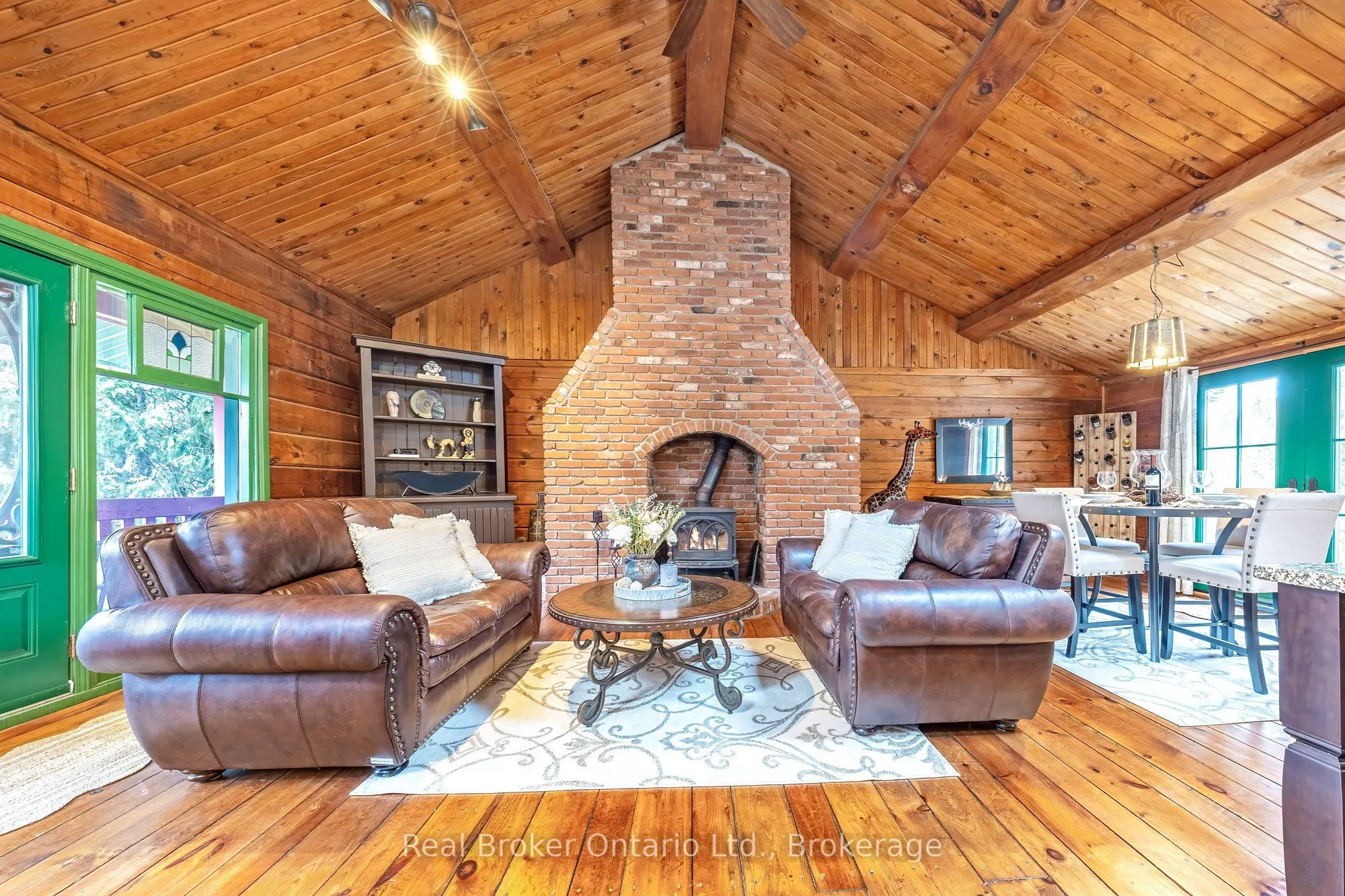 9126 Sideroad 27