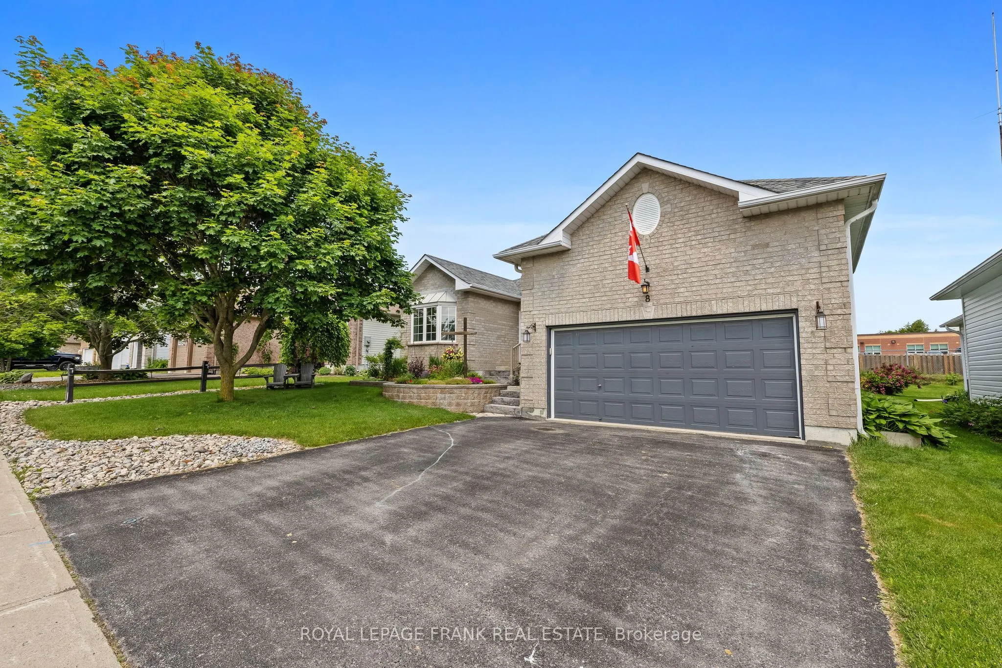 8 Brookside Street