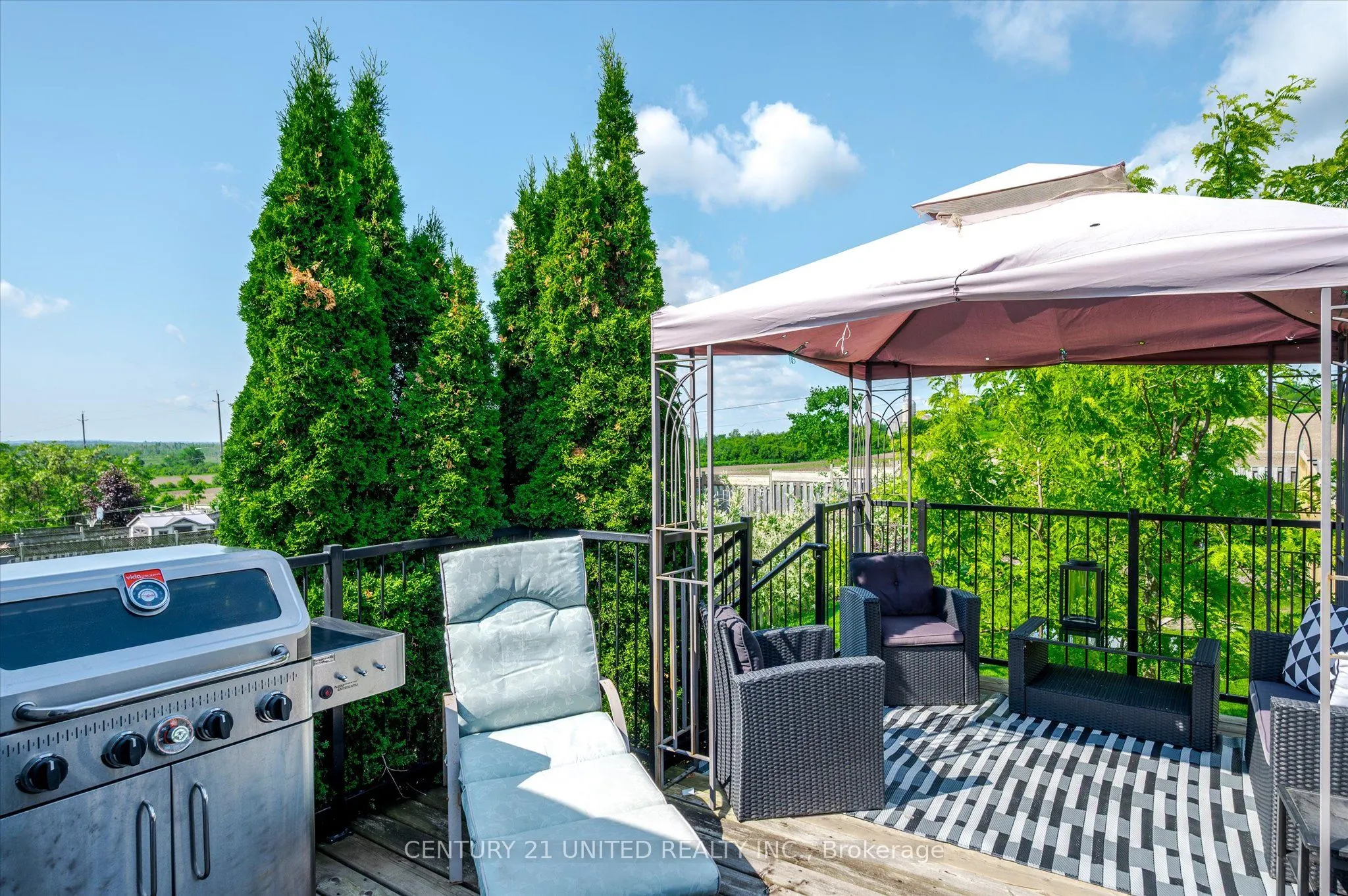 610 Clancy Crescent