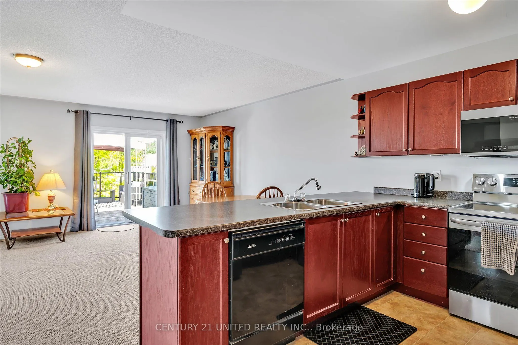 610 Clancy Crescent