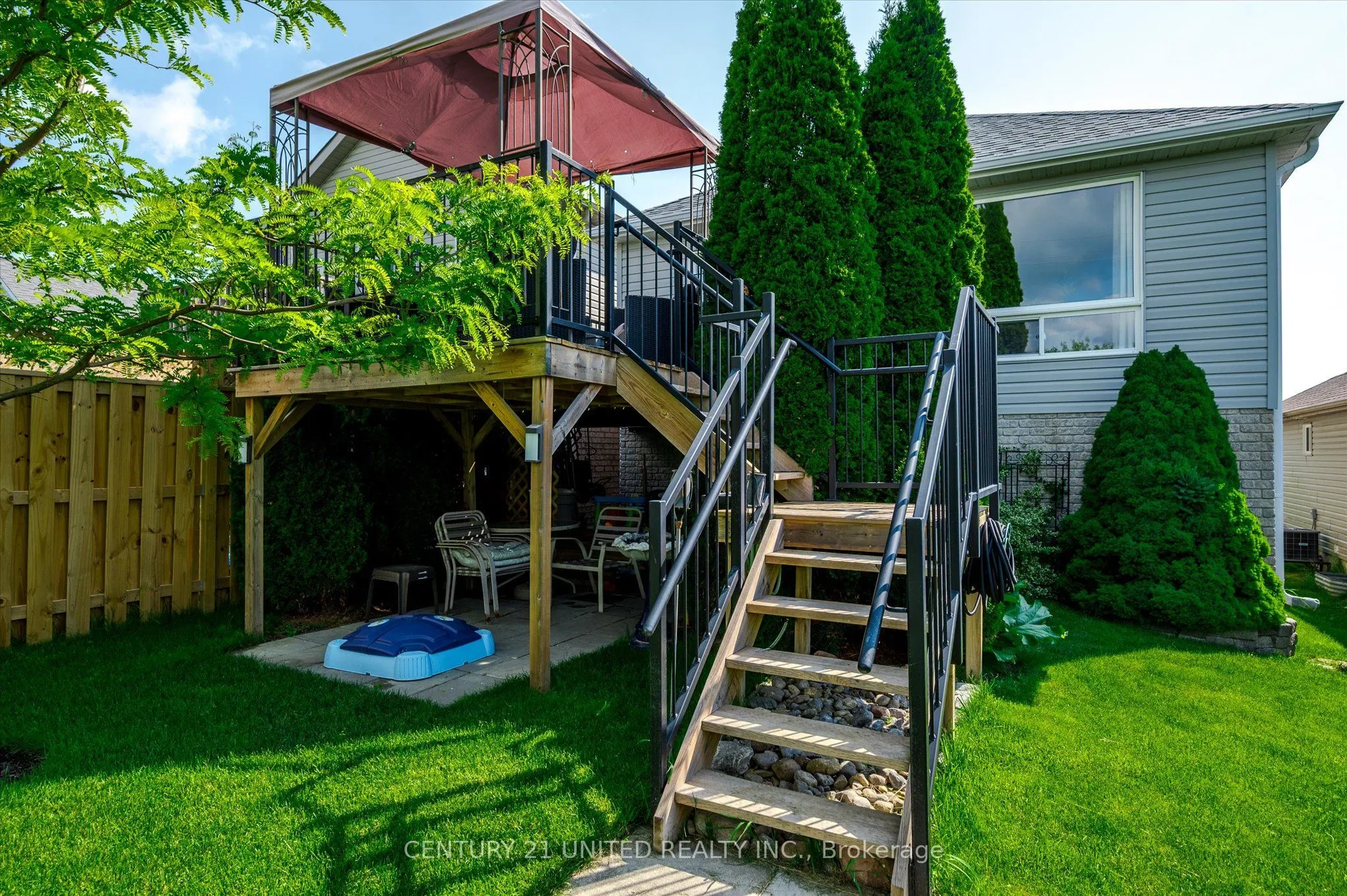 610 Clancy Crescent
