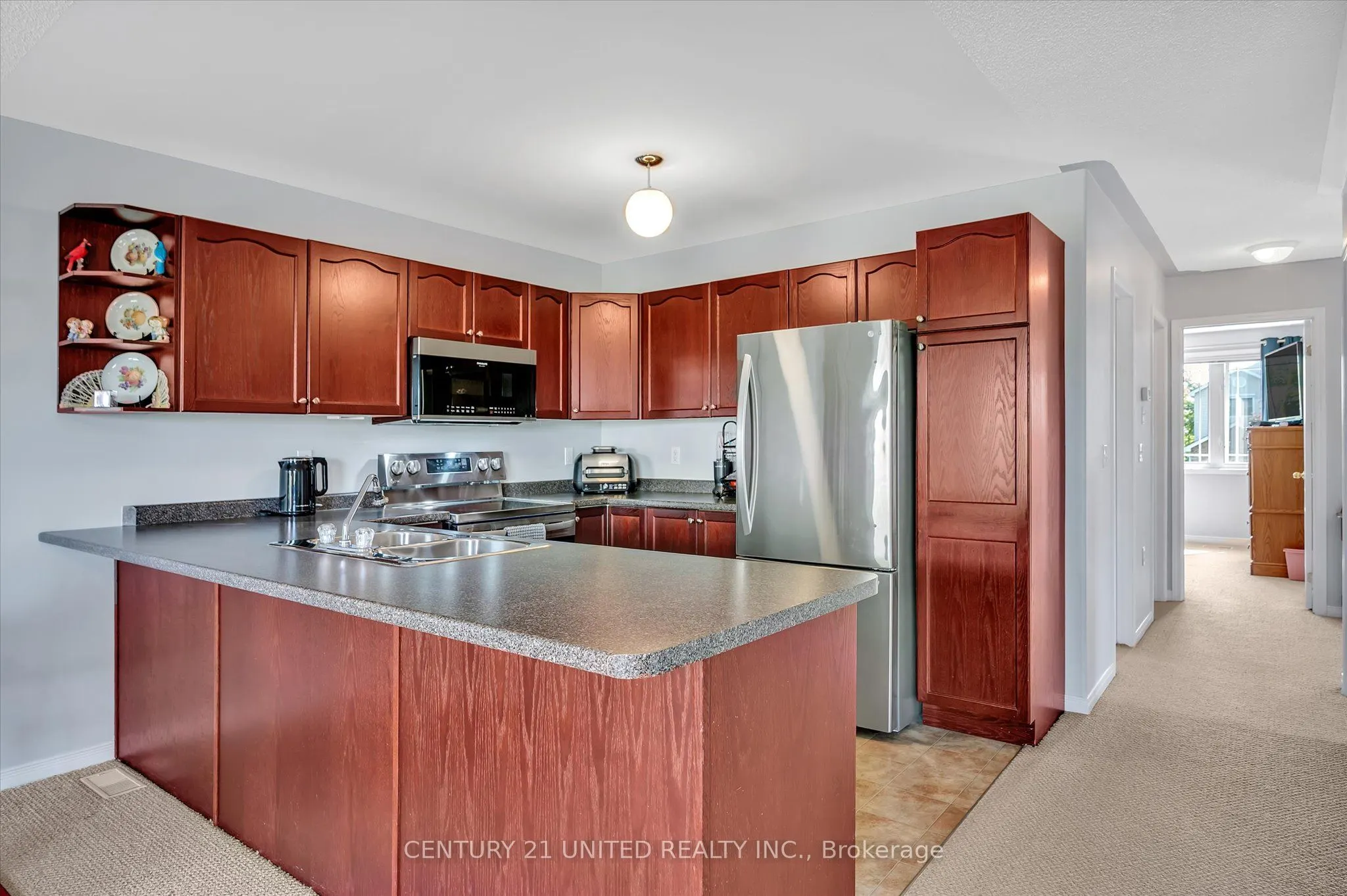 610 Clancy Crescent