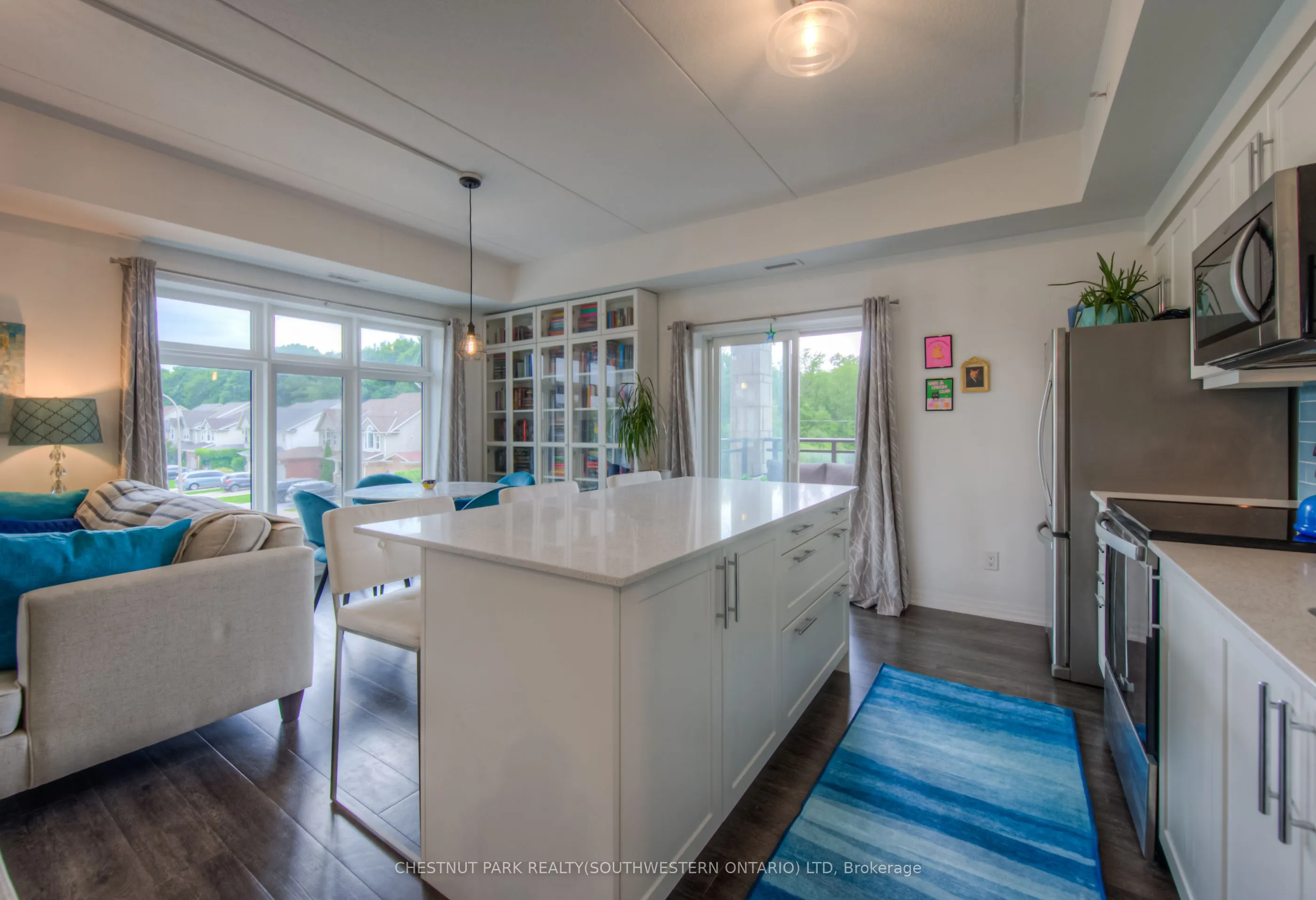 195 Commonwealth Street, #213
