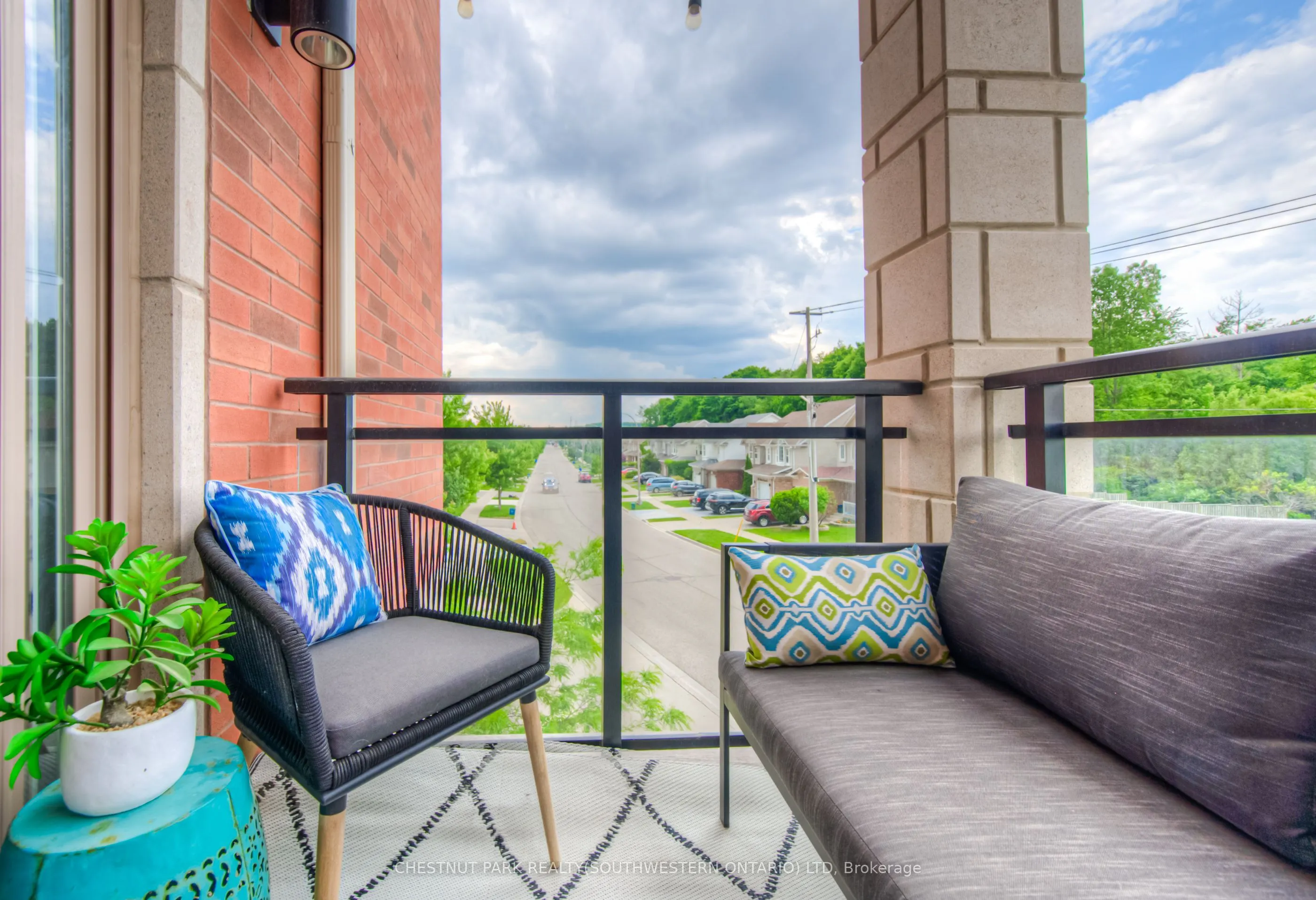 195 Commonwealth Street, #213