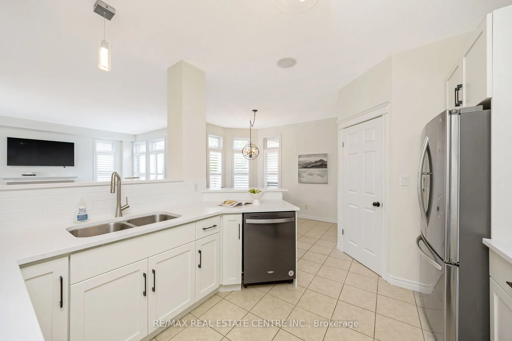 237 Ridge Top Crescent