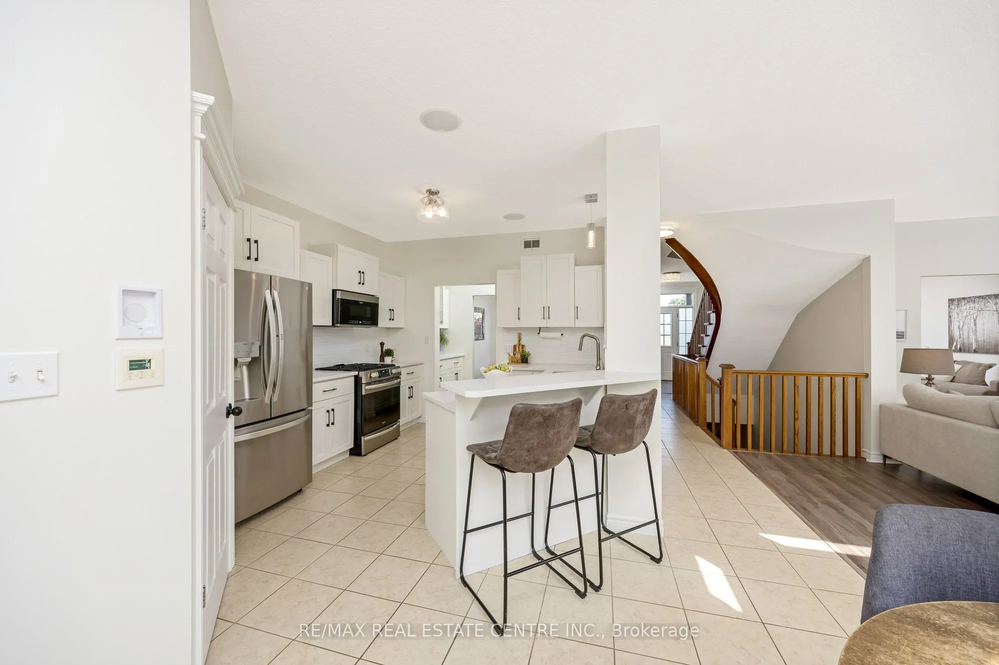 237 Ridge Top Crescent