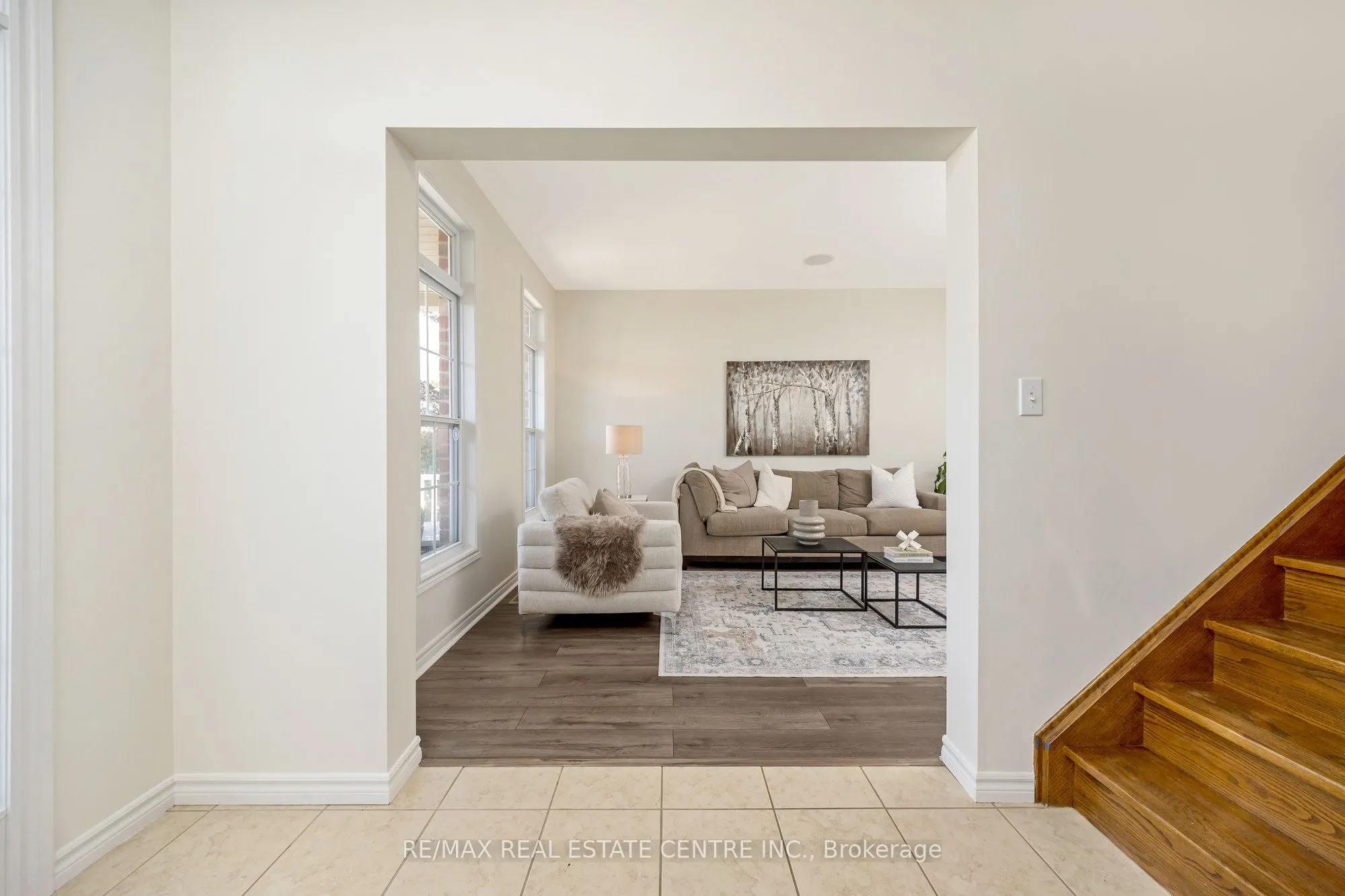 237 Ridge Top Crescent