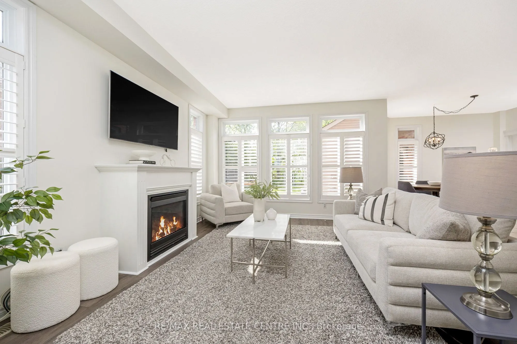 237 Ridge Top Crescent