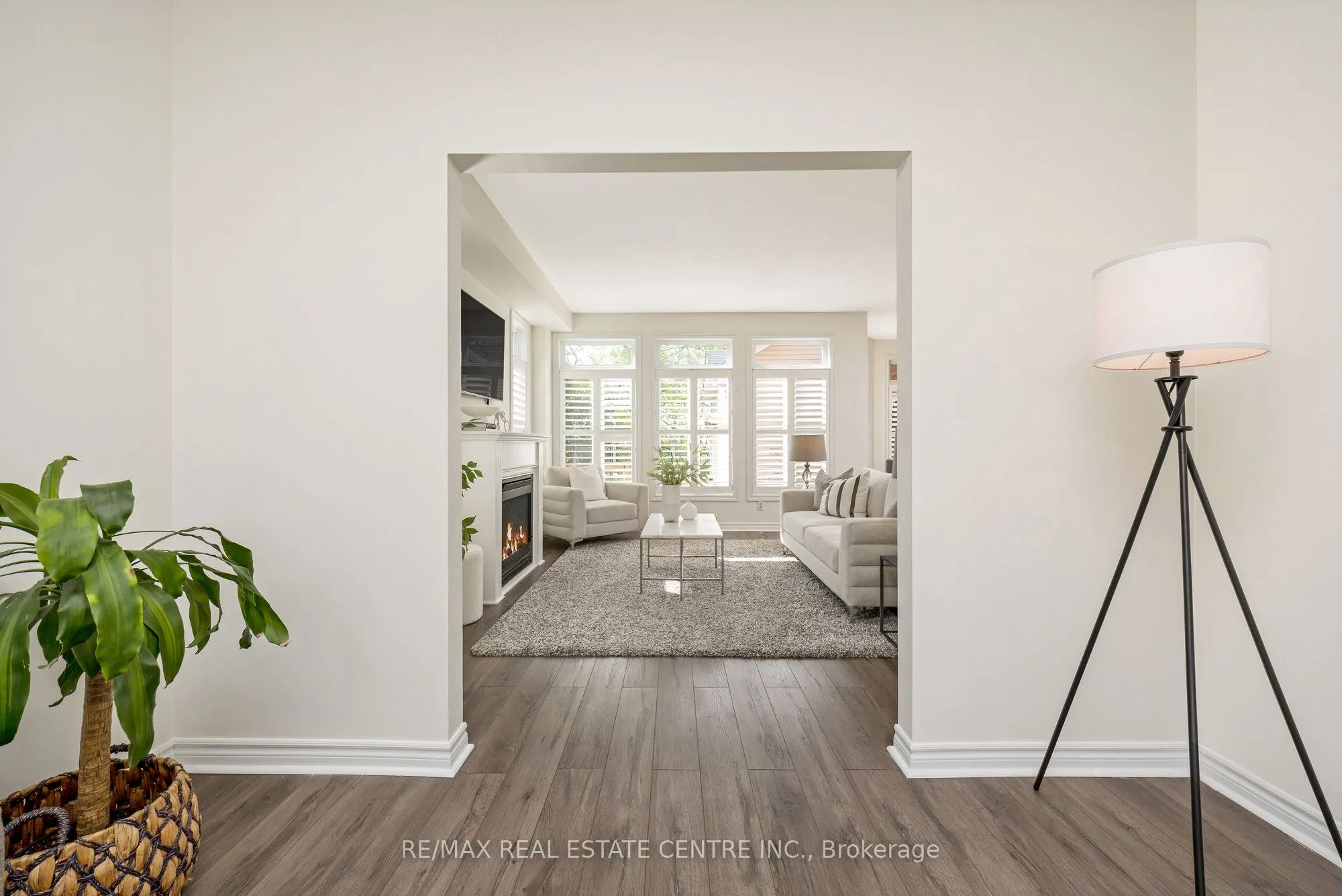 237 Ridge Top Crescent