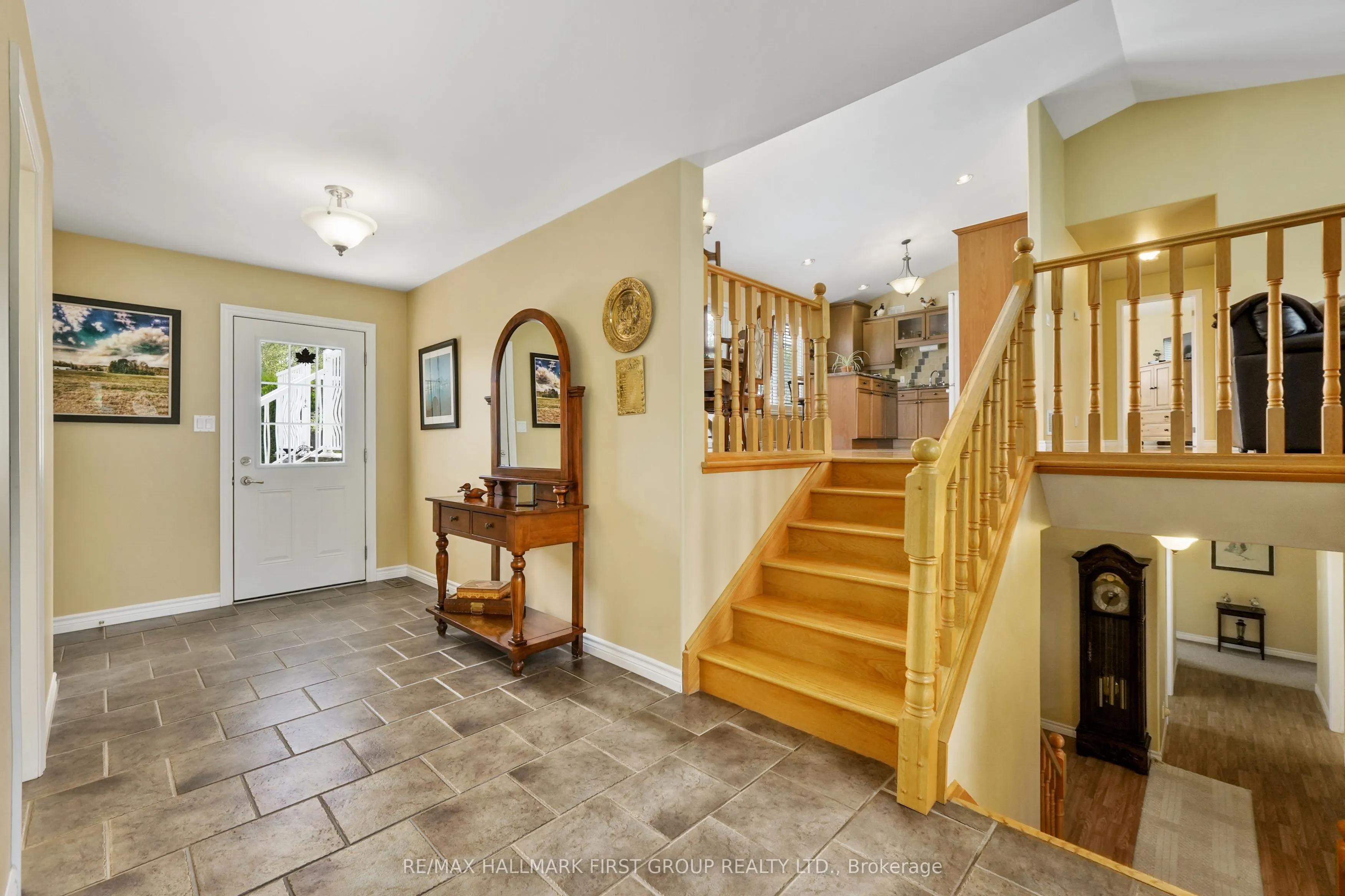 13715 County 2 Road