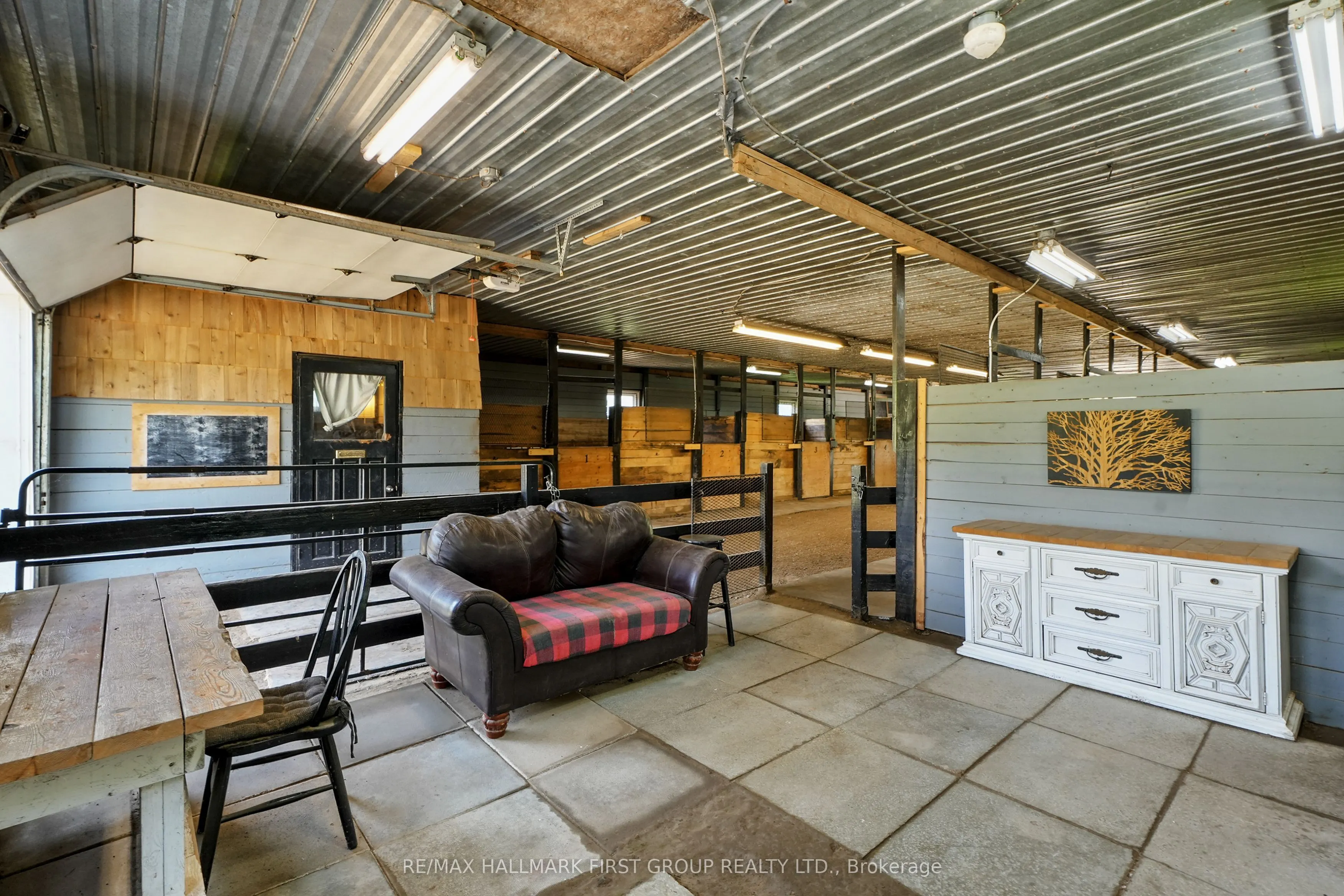 13715 County 2 Road