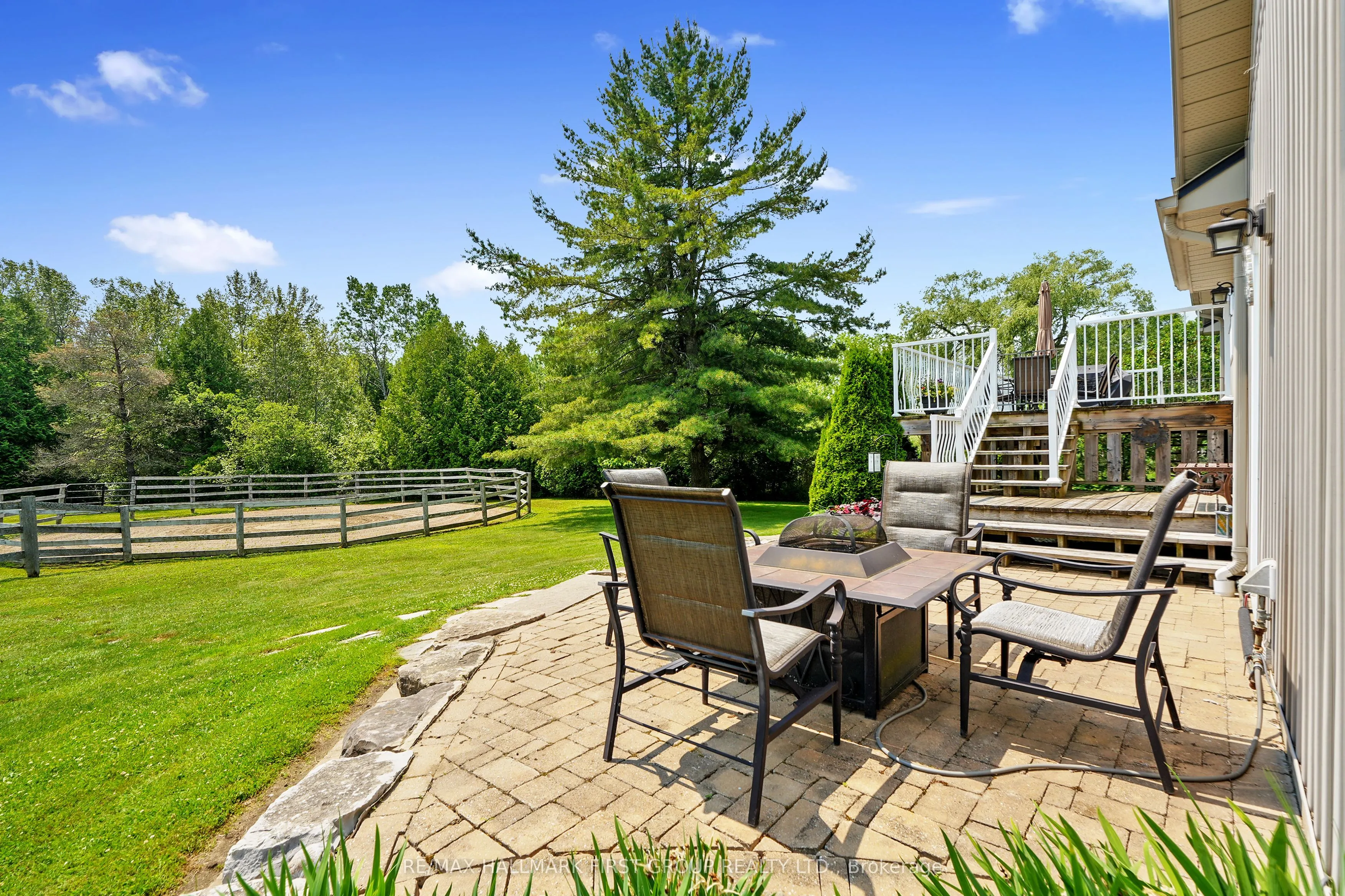 13715 County 2 Road