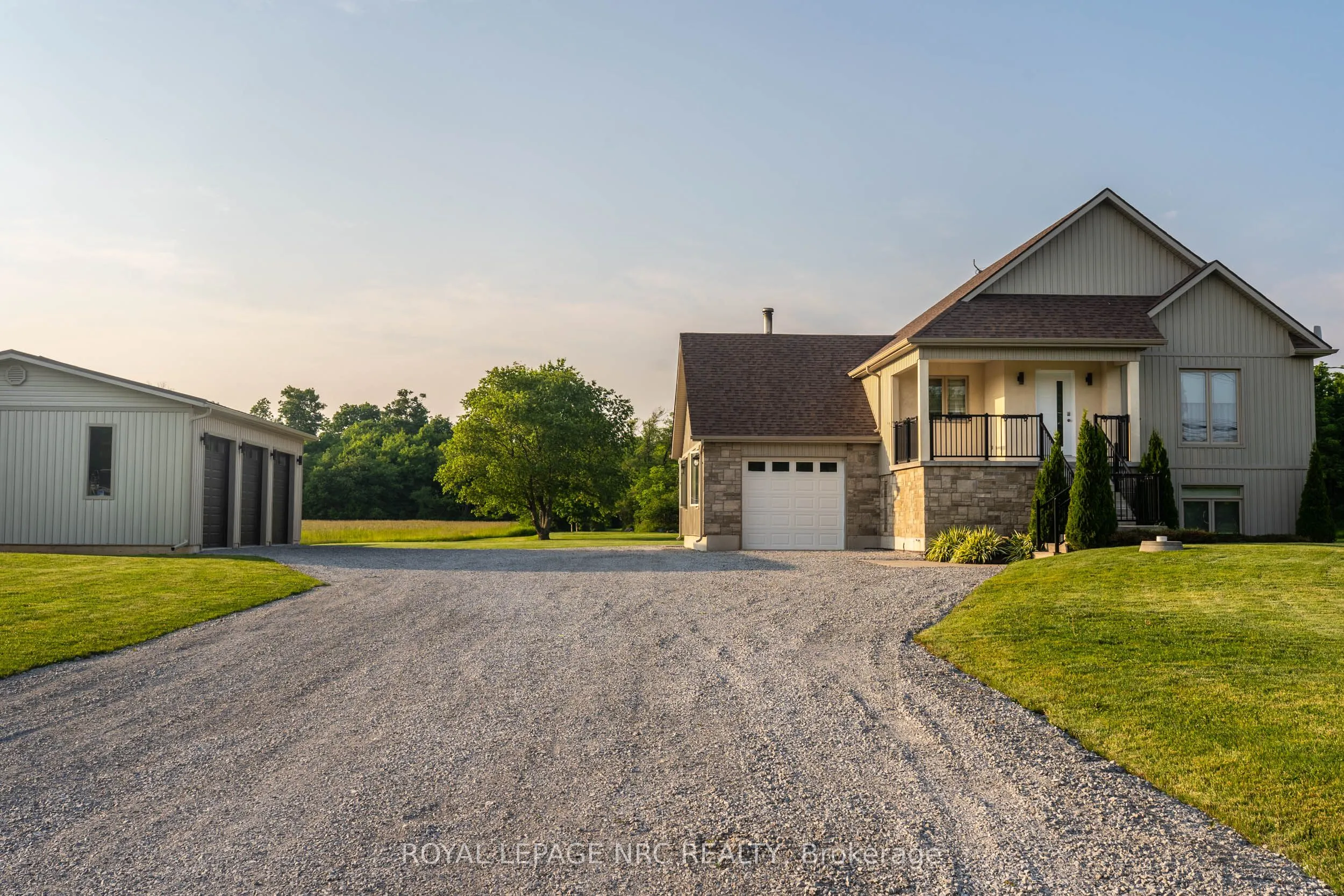 2876 Highway 3 E