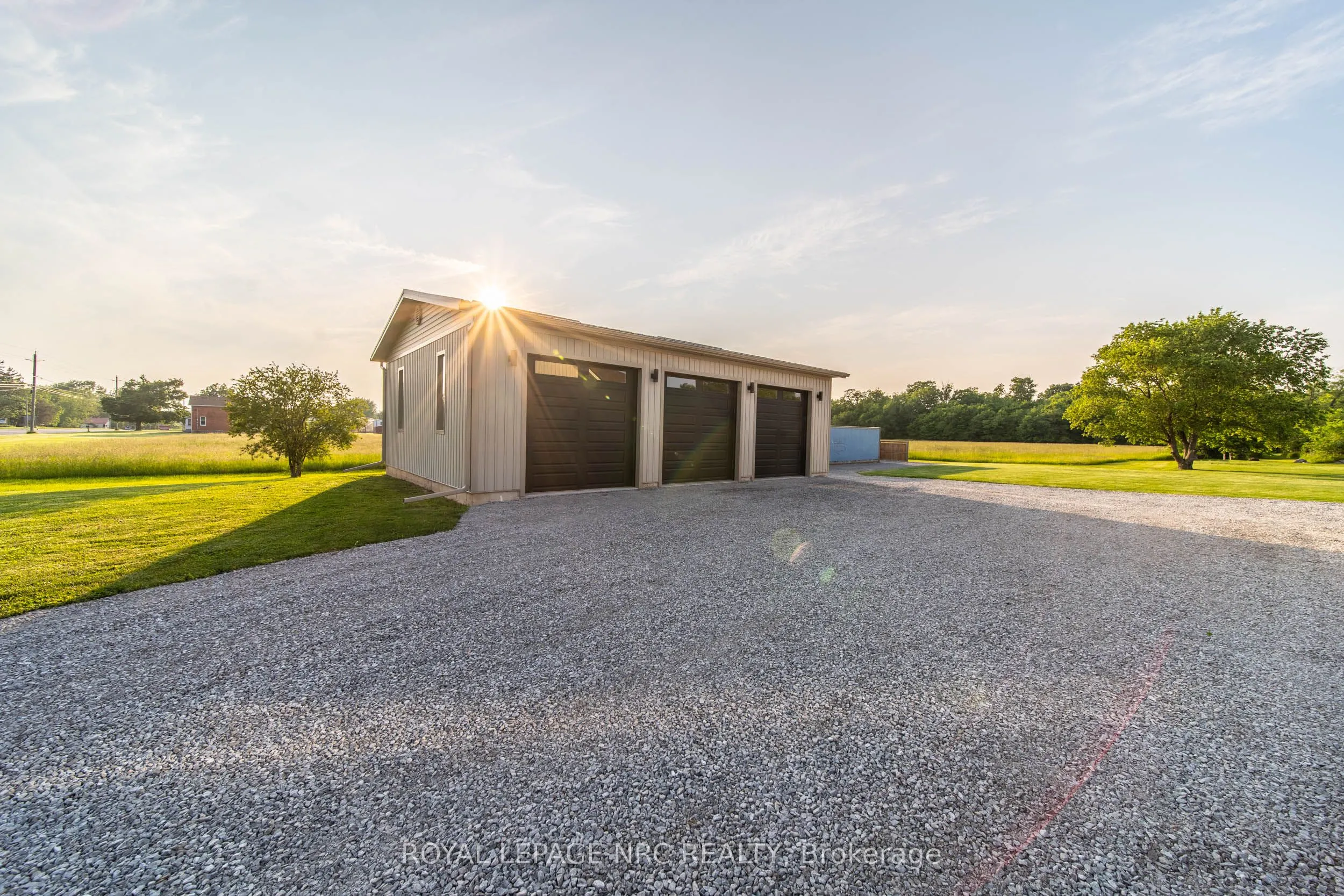 2876 Highway 3 E
