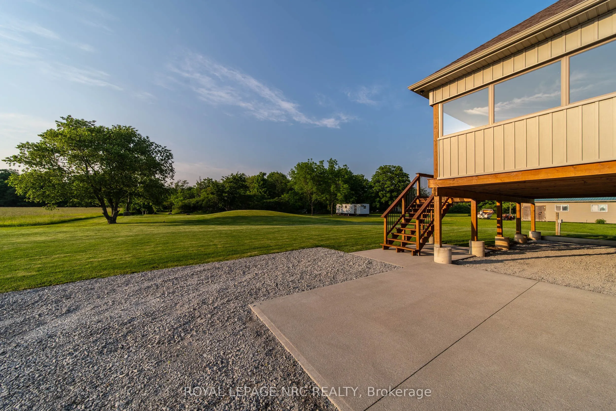 2876 Highway 3 E