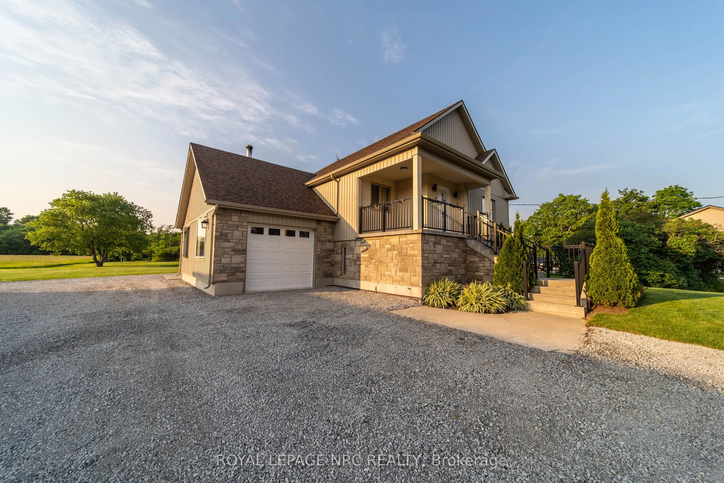 2876 Highway 3 E