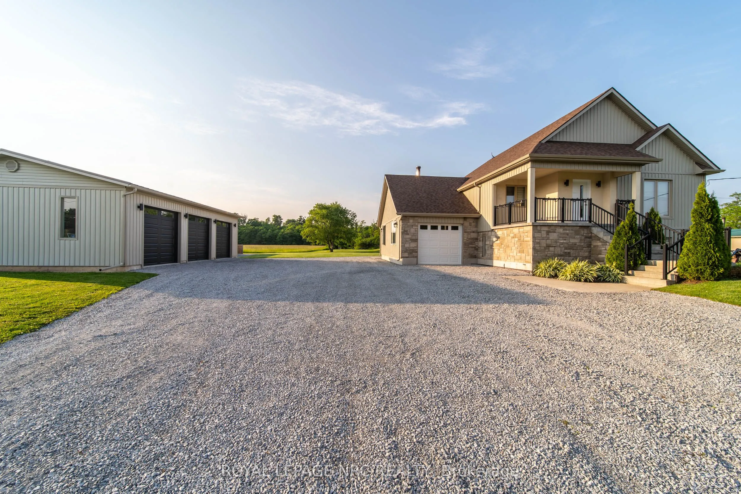 2876 Highway 3 E