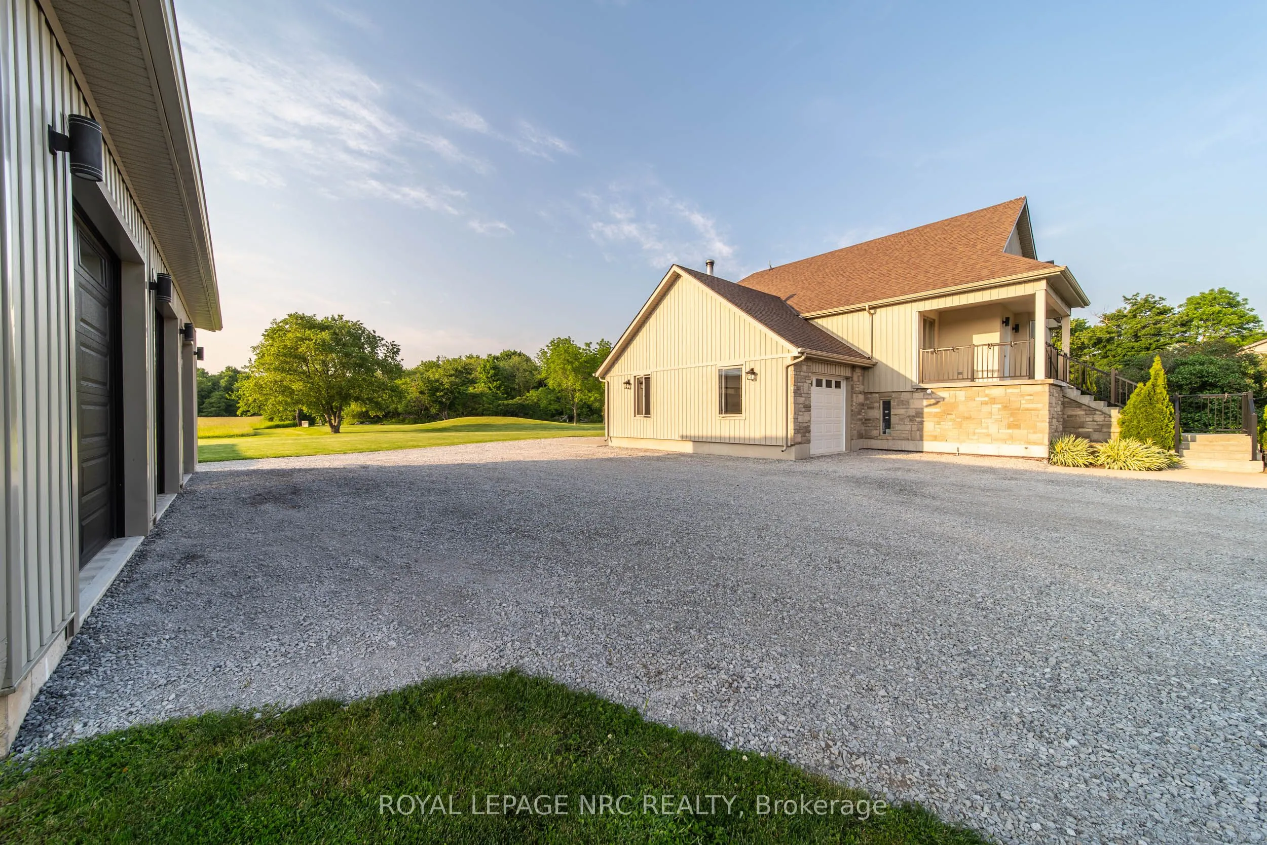 2876 Highway 3 E