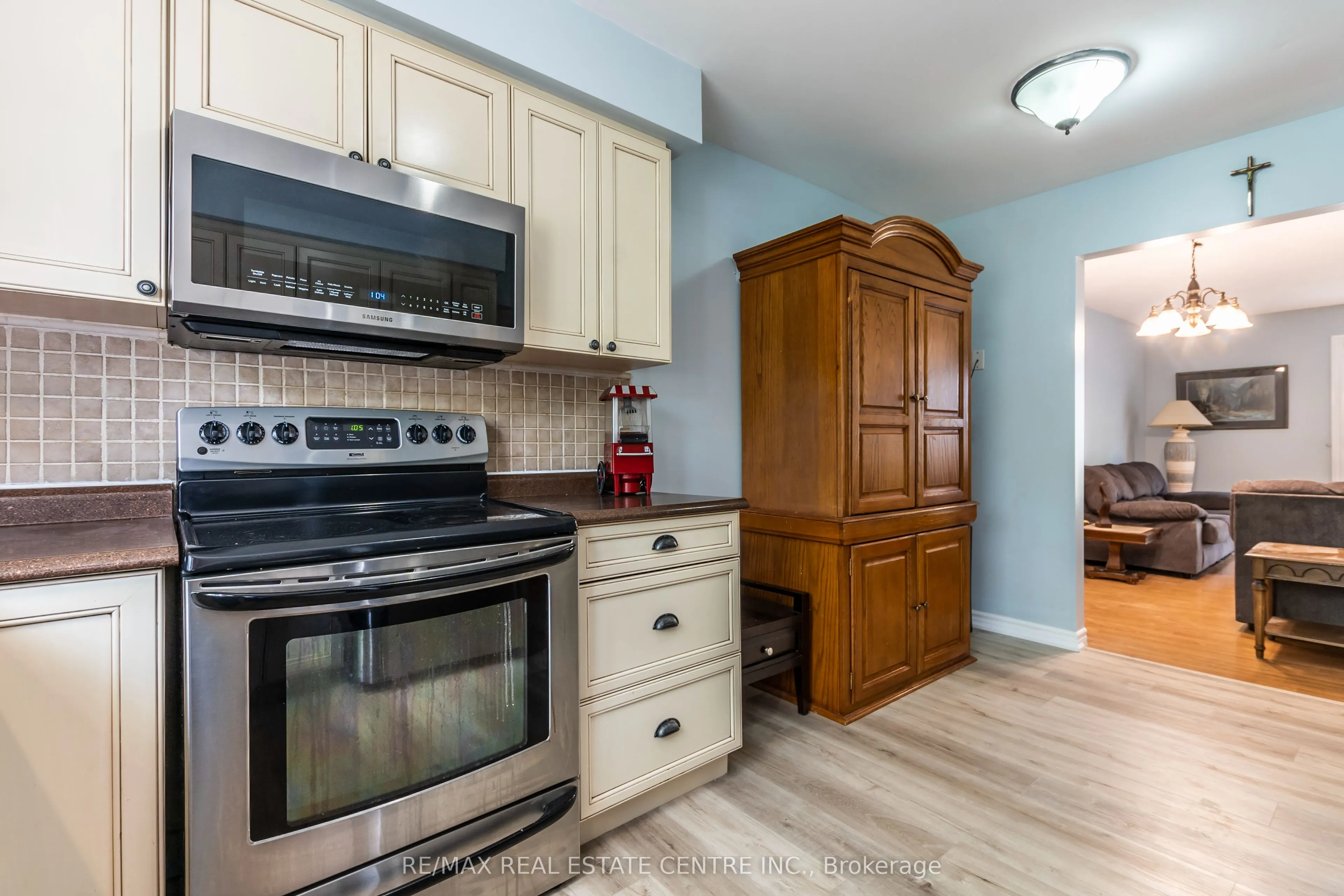 121 Morgan Avenue #7