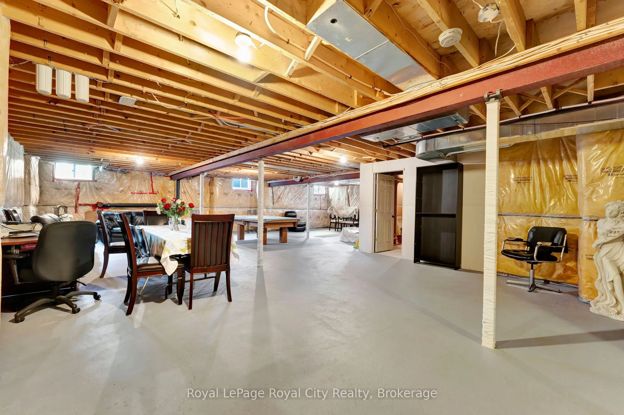 114 Aberfoyle Mill Crescent