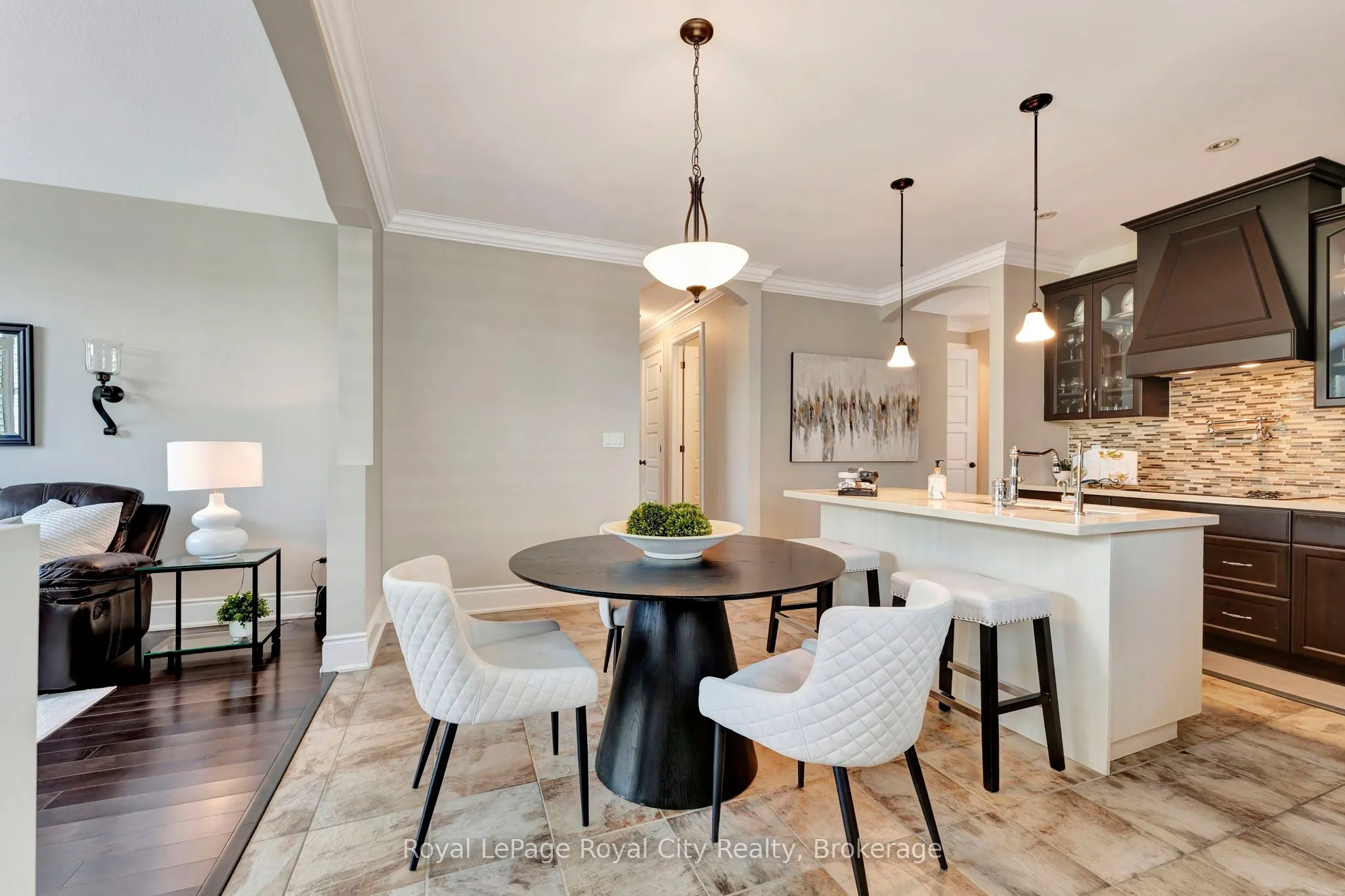 114 Aberfoyle Mill Crescent