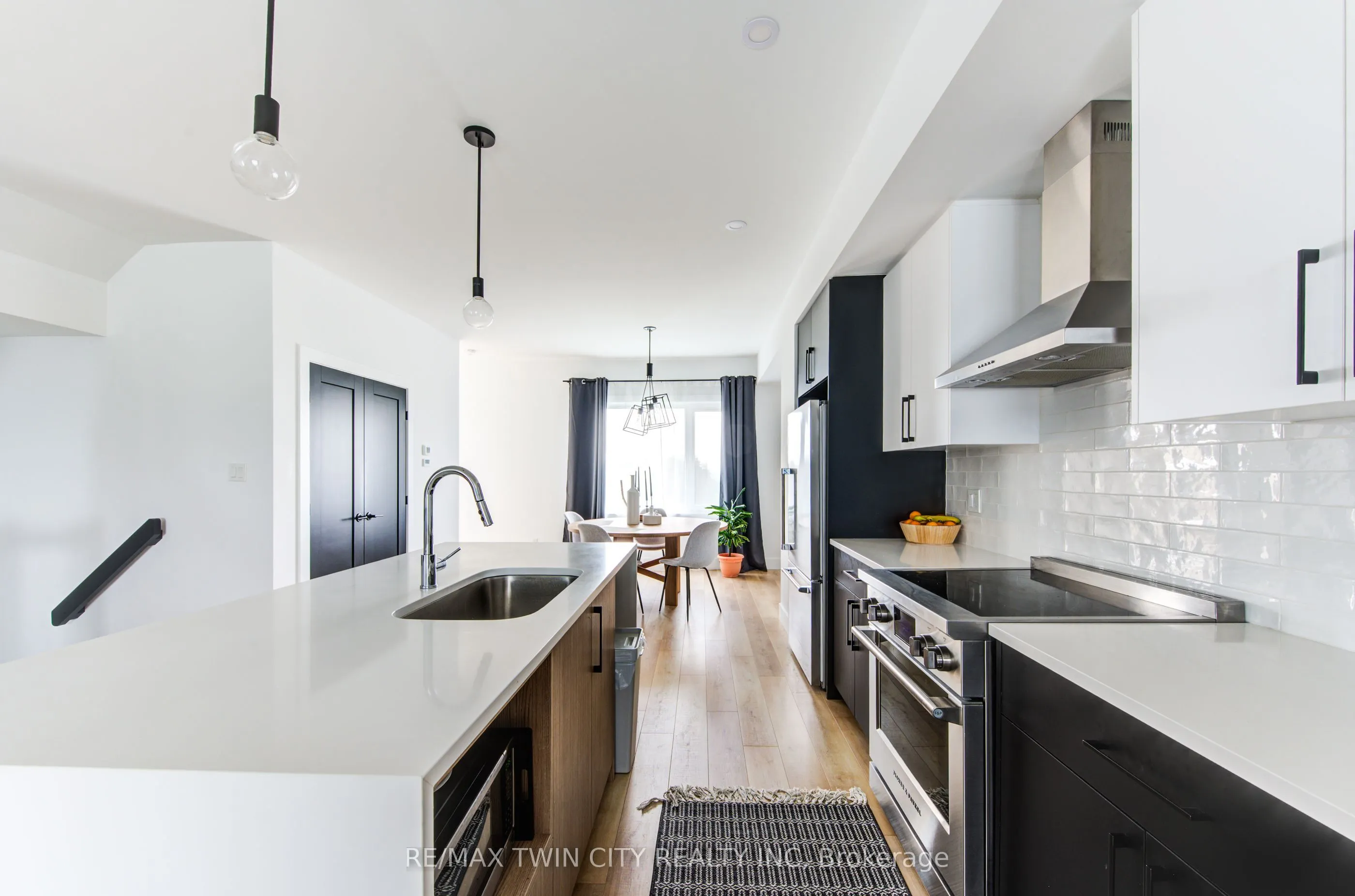 4222 Lismer Lane, #14