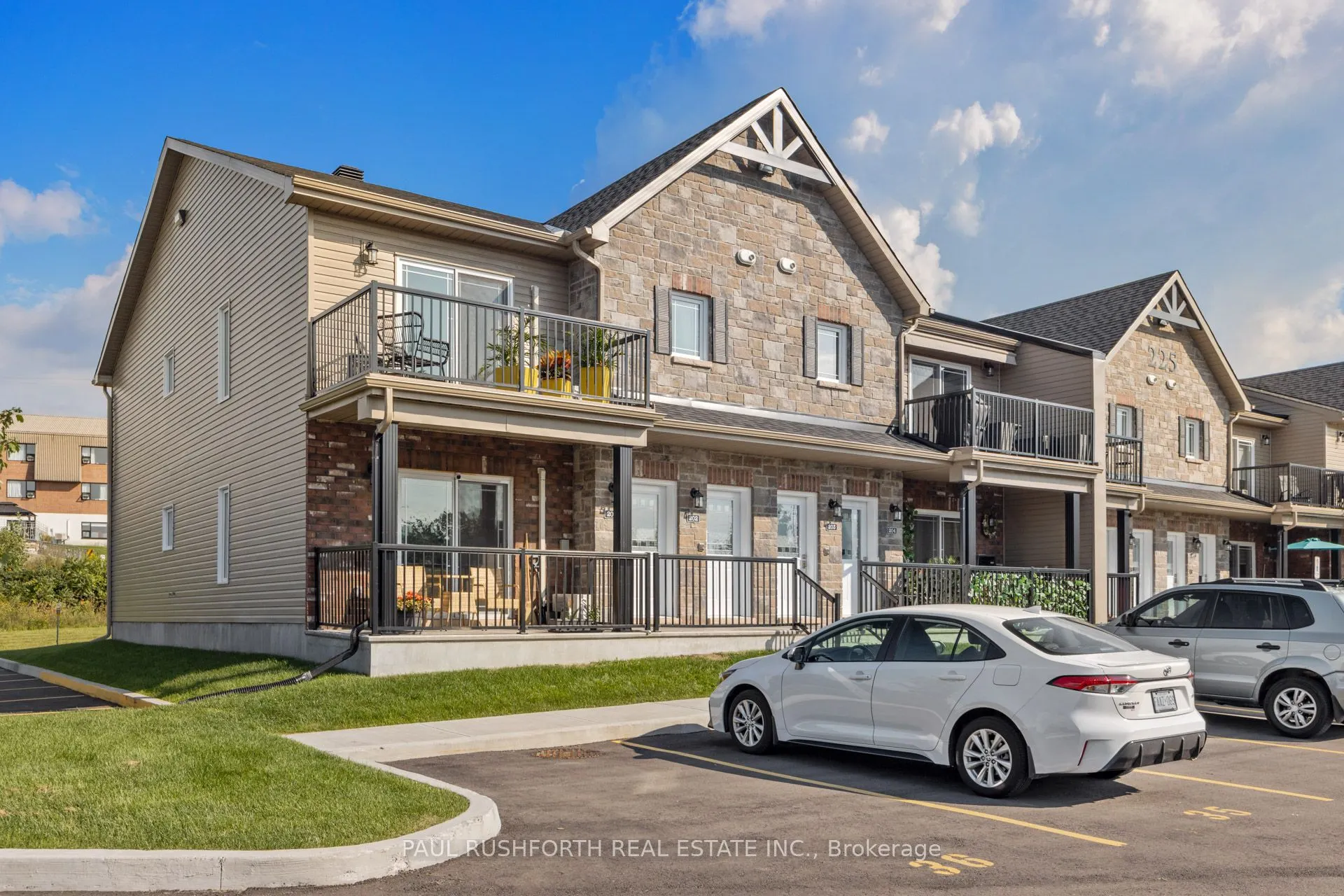 340 Montee Outaouais Street, #506